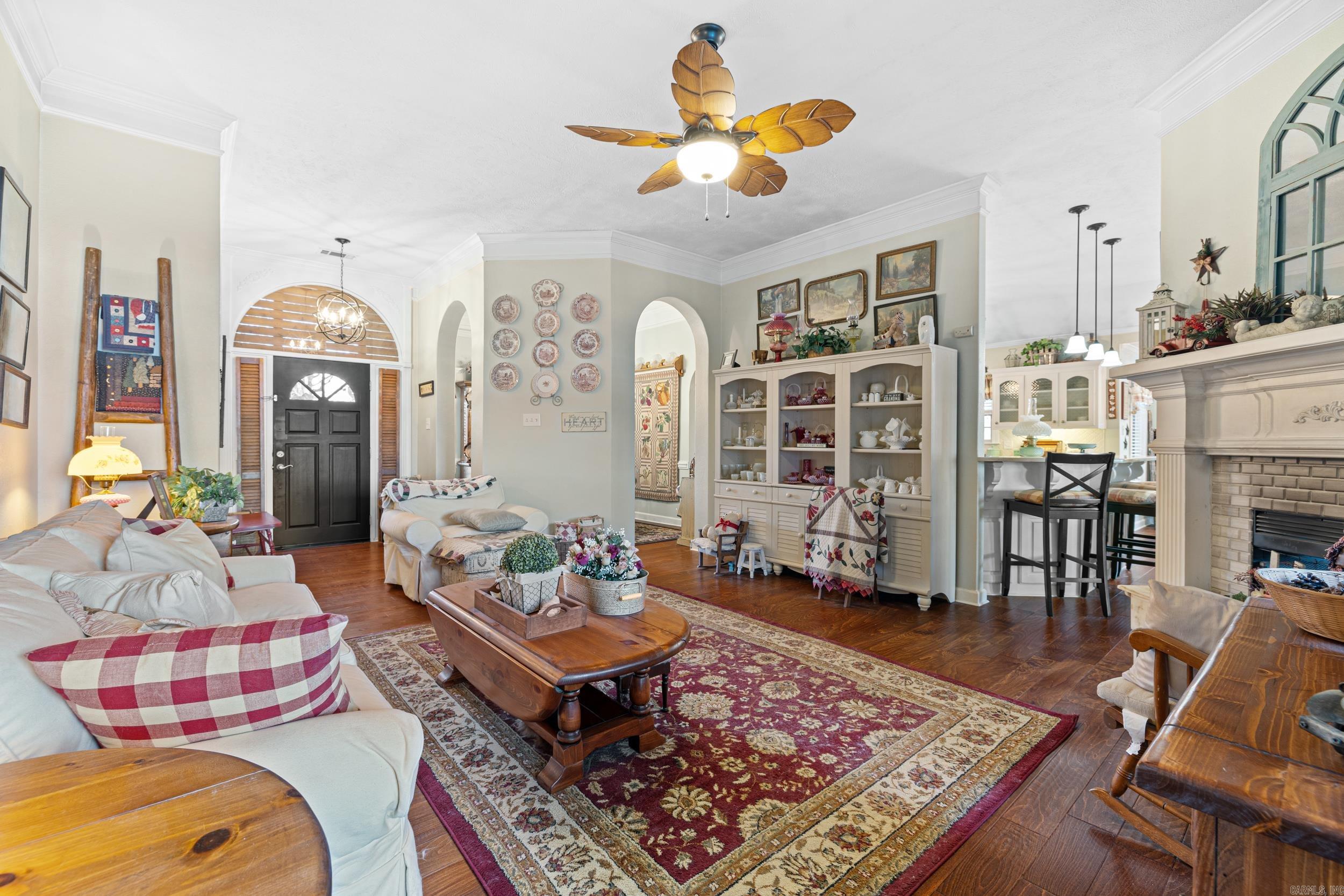 1373 Dogwood  Austin, AR