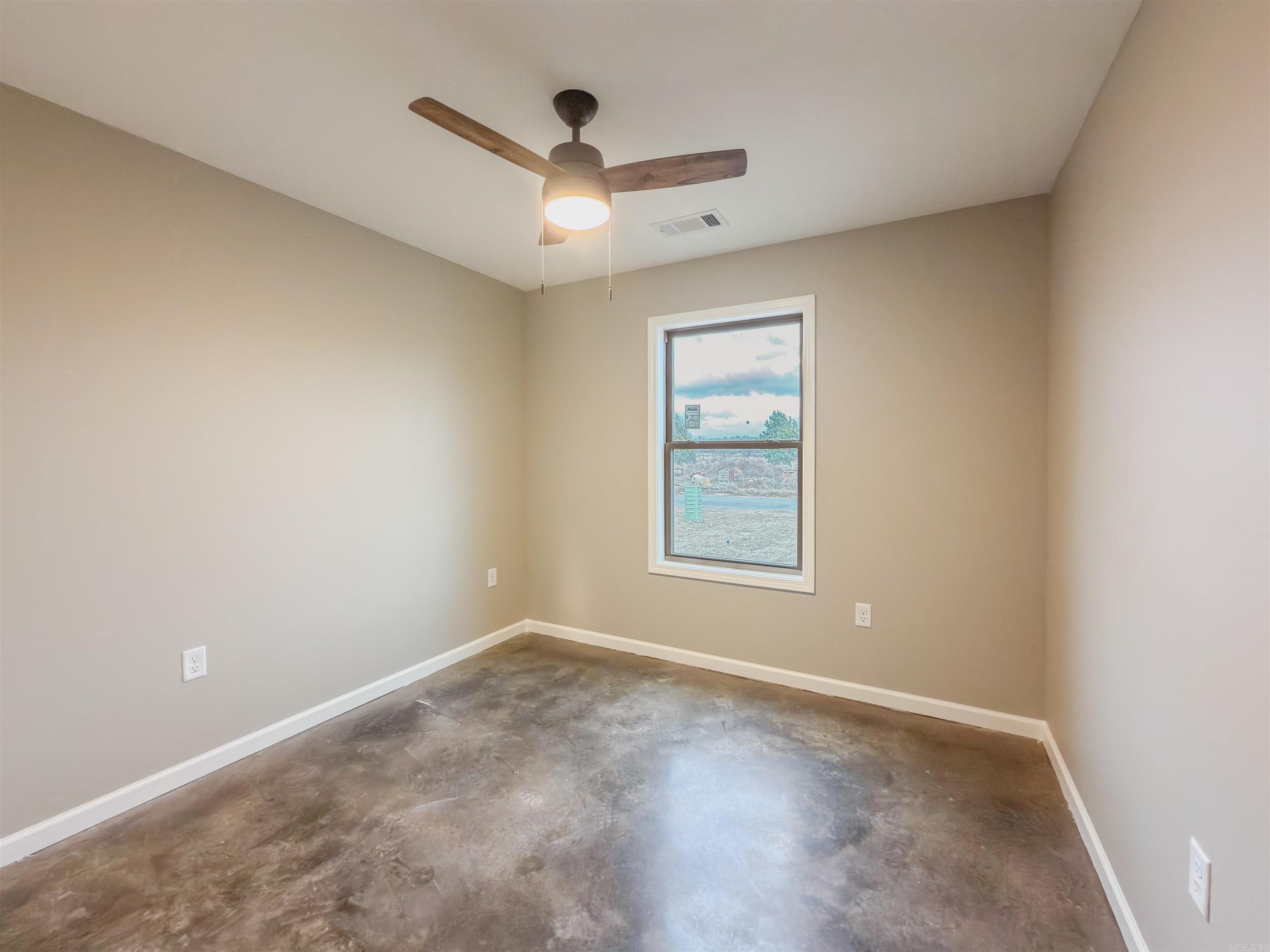 145 Waterfowl Way  Lake City, AR