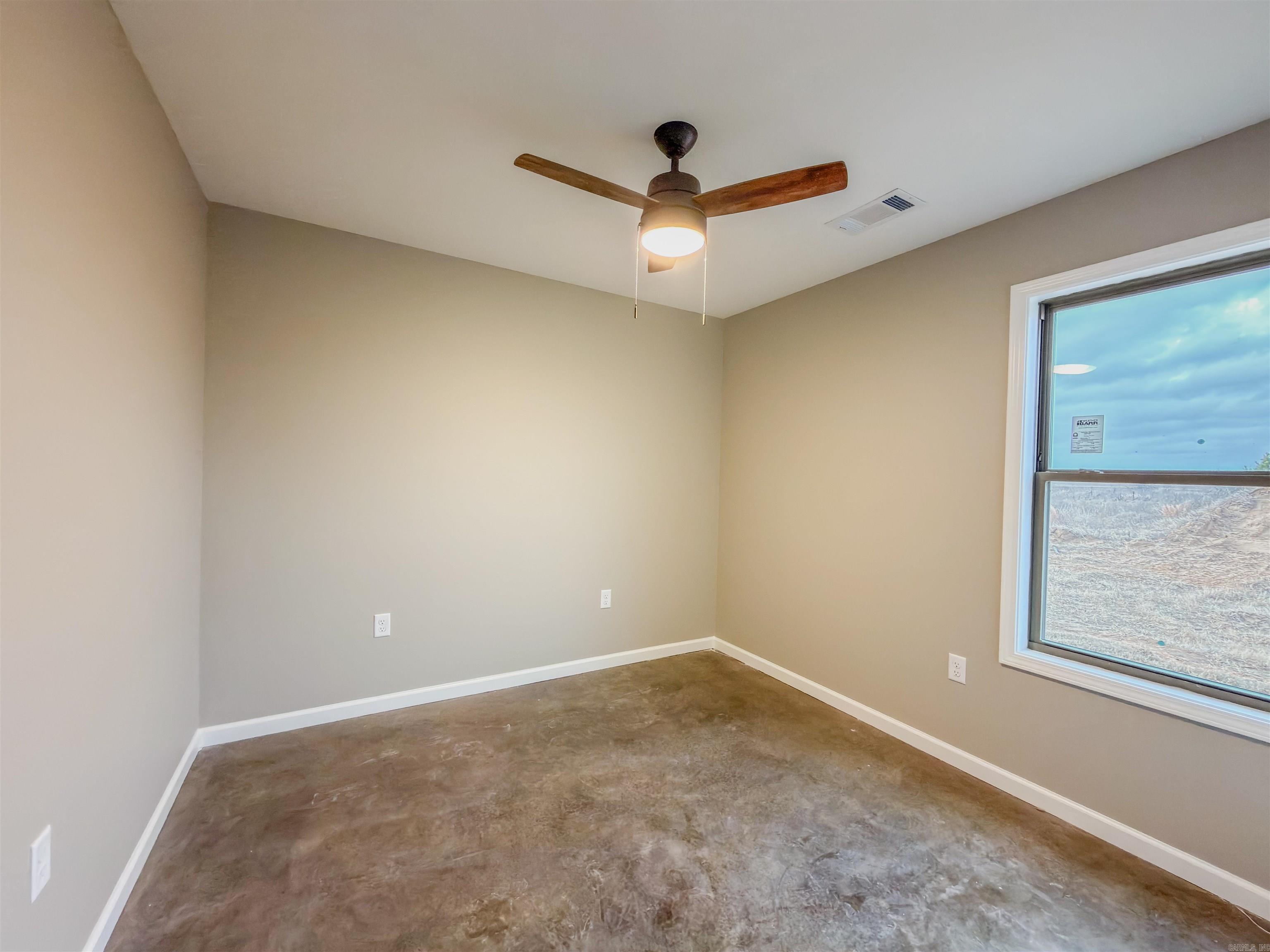 145 Waterfowl Way  Lake City, AR