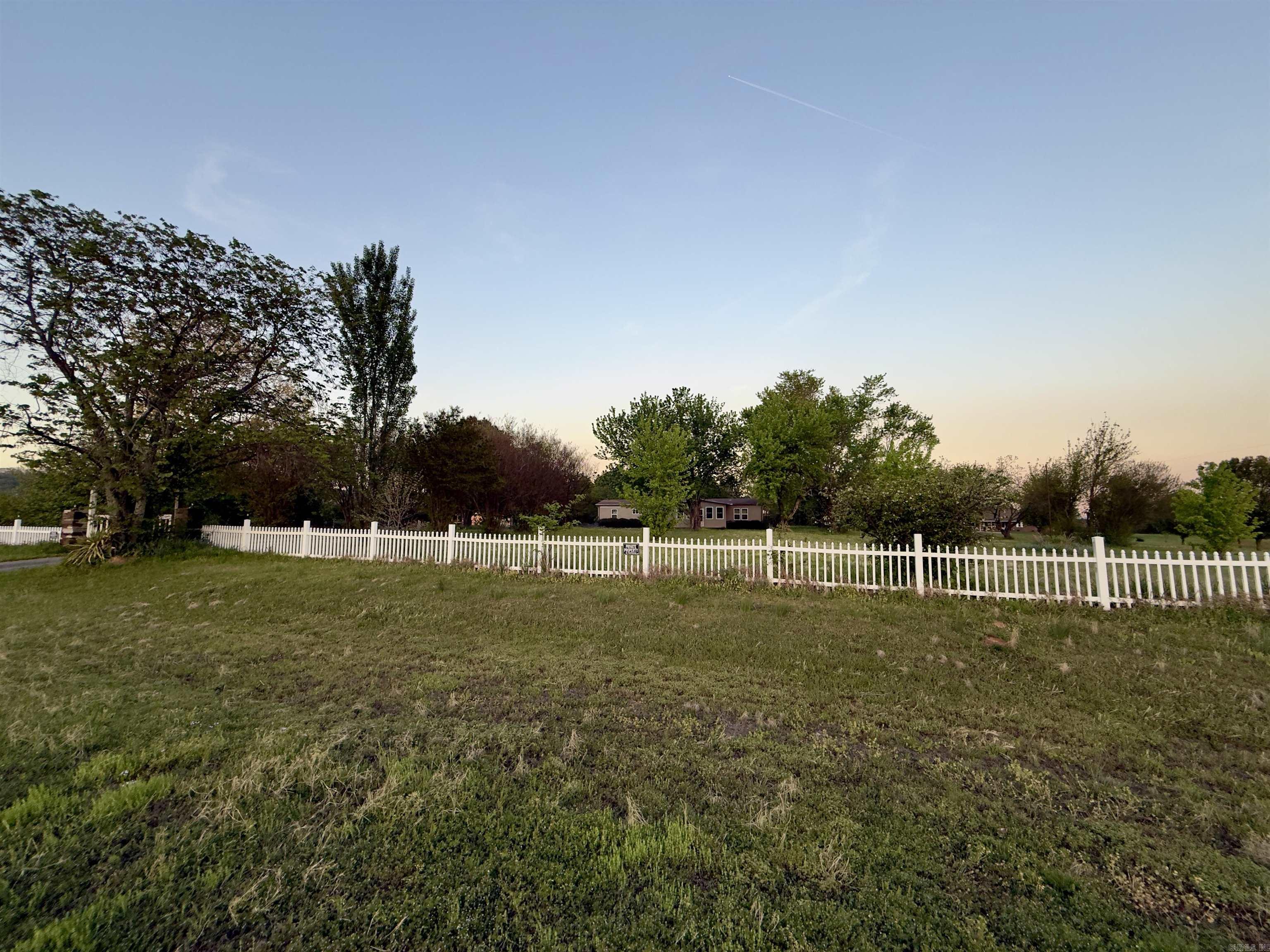 4442 Highway 186 Altus, AR 72821