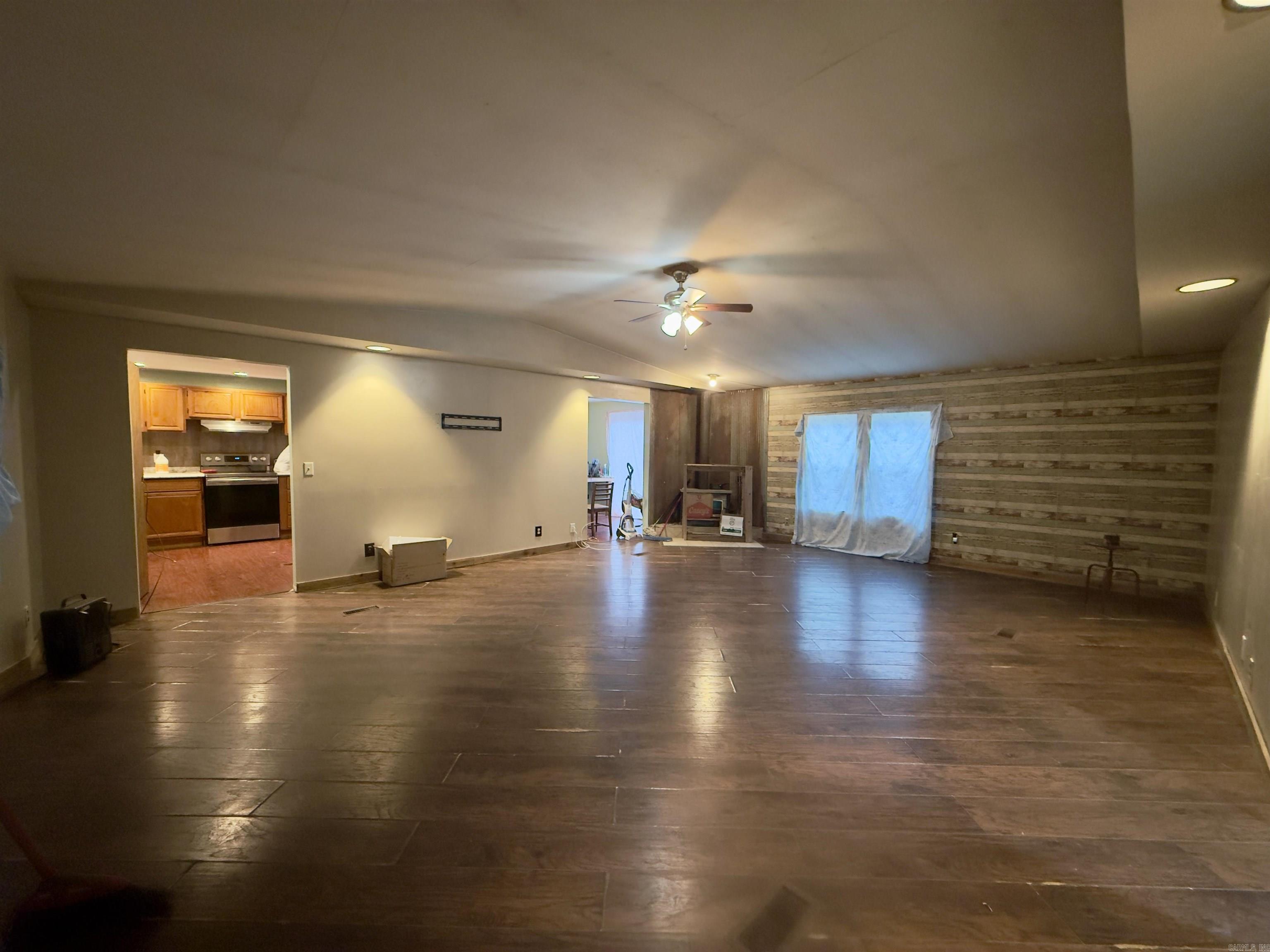 4442 Highway 186 Altus, AR 72821