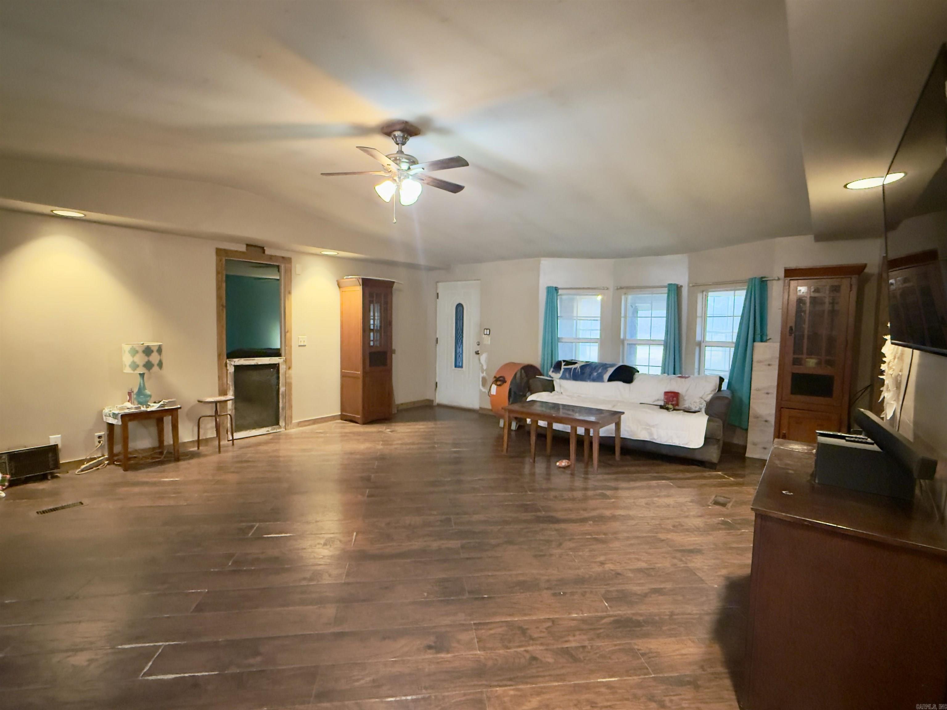 4442 Highway 186  Altus, AR