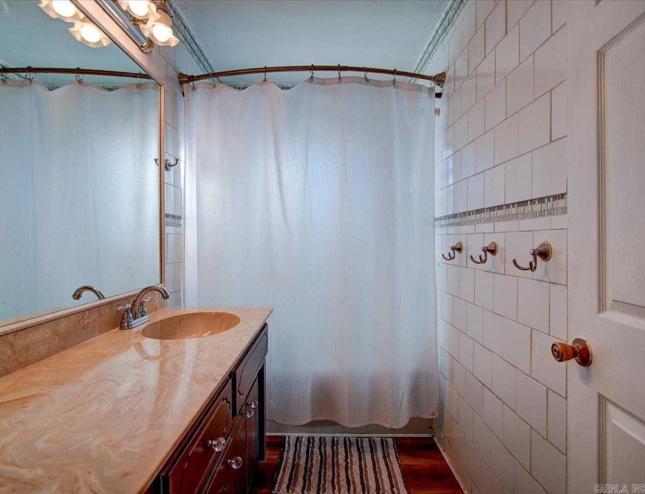 203 Sunset Bay  Hot Springs, AR