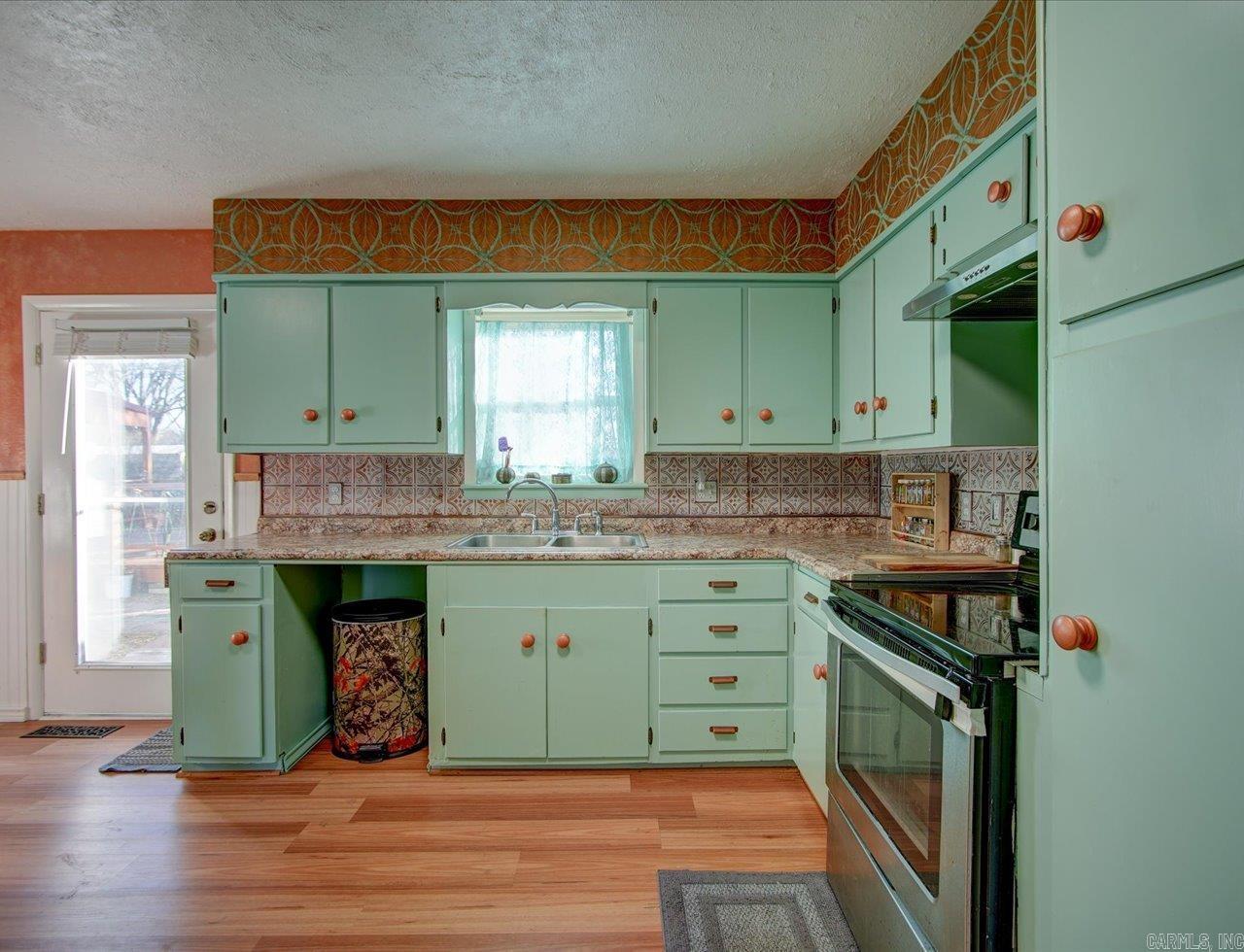 203 Sunset Bay  Hot Springs, AR