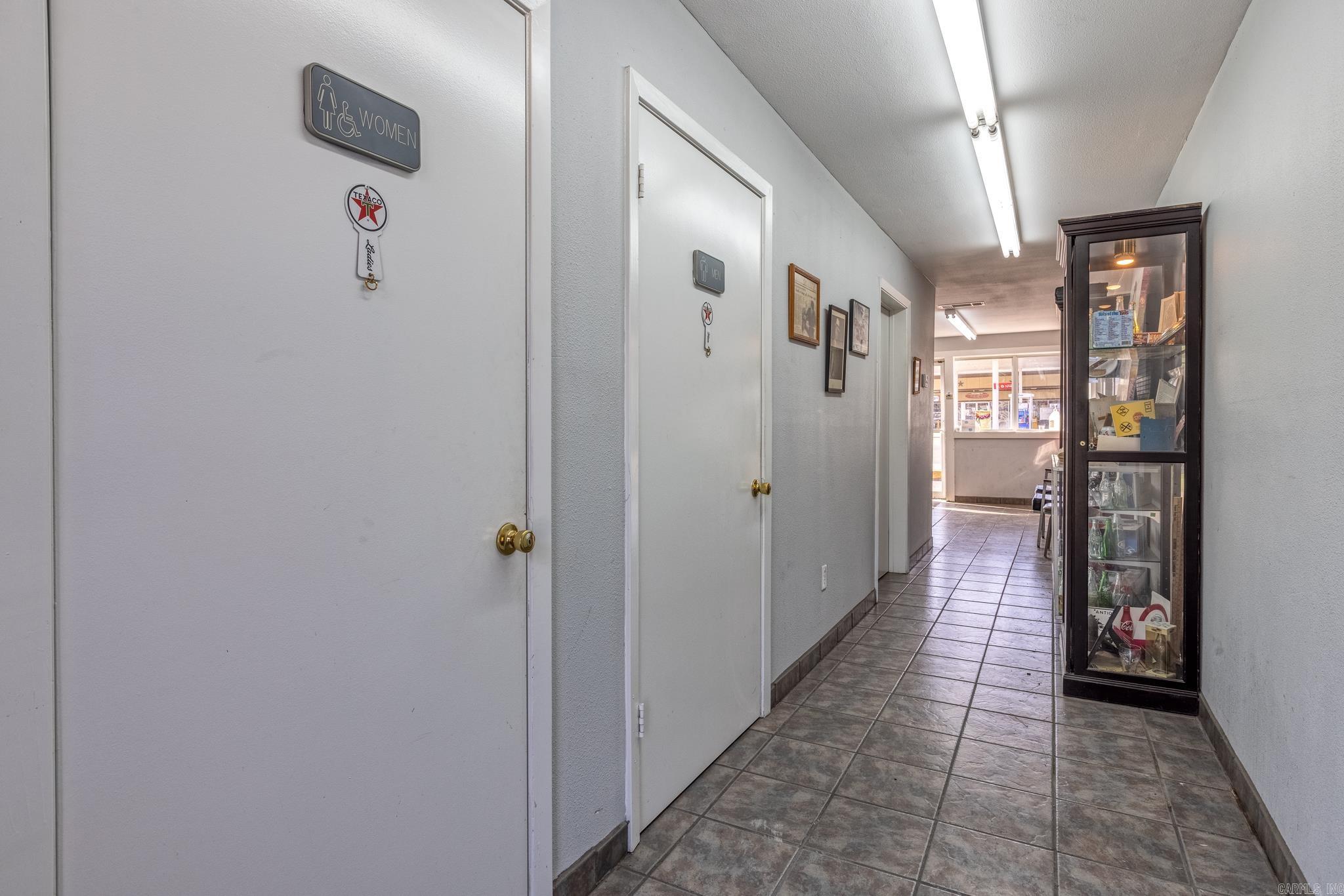 900 W 3rd 921 W 3rd St Hope, AR