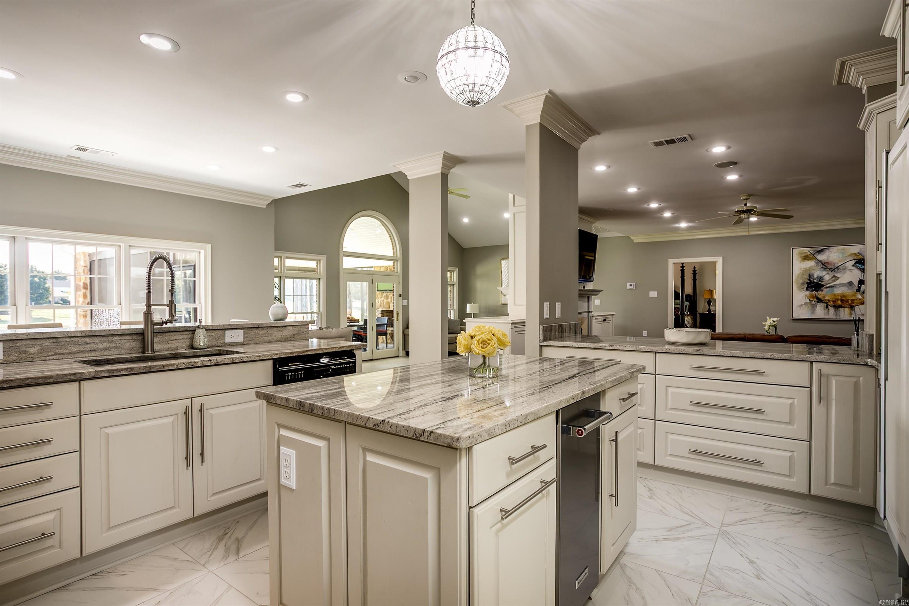 3705 Sawgrass  Jonesboro, AR