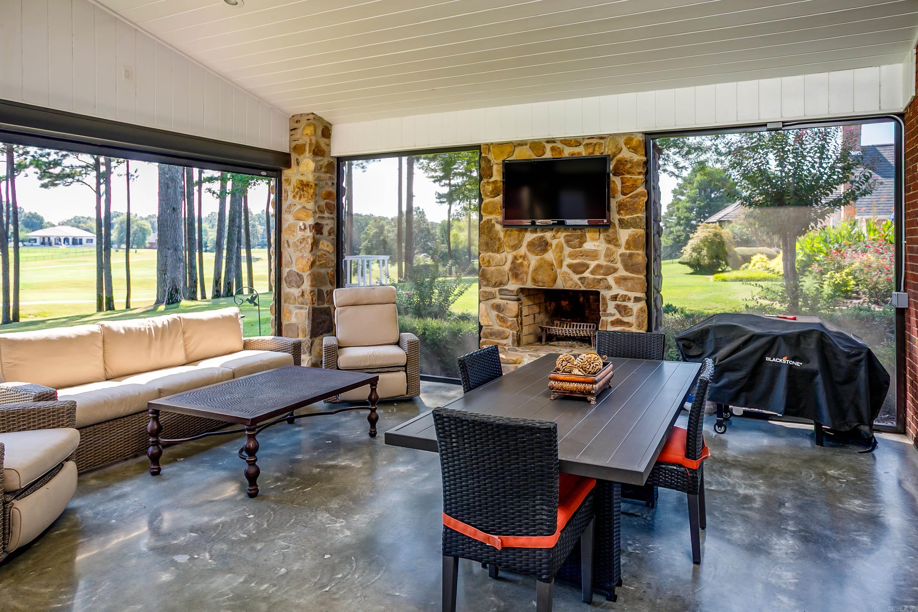 3705 Sawgrass  Jonesboro, AR