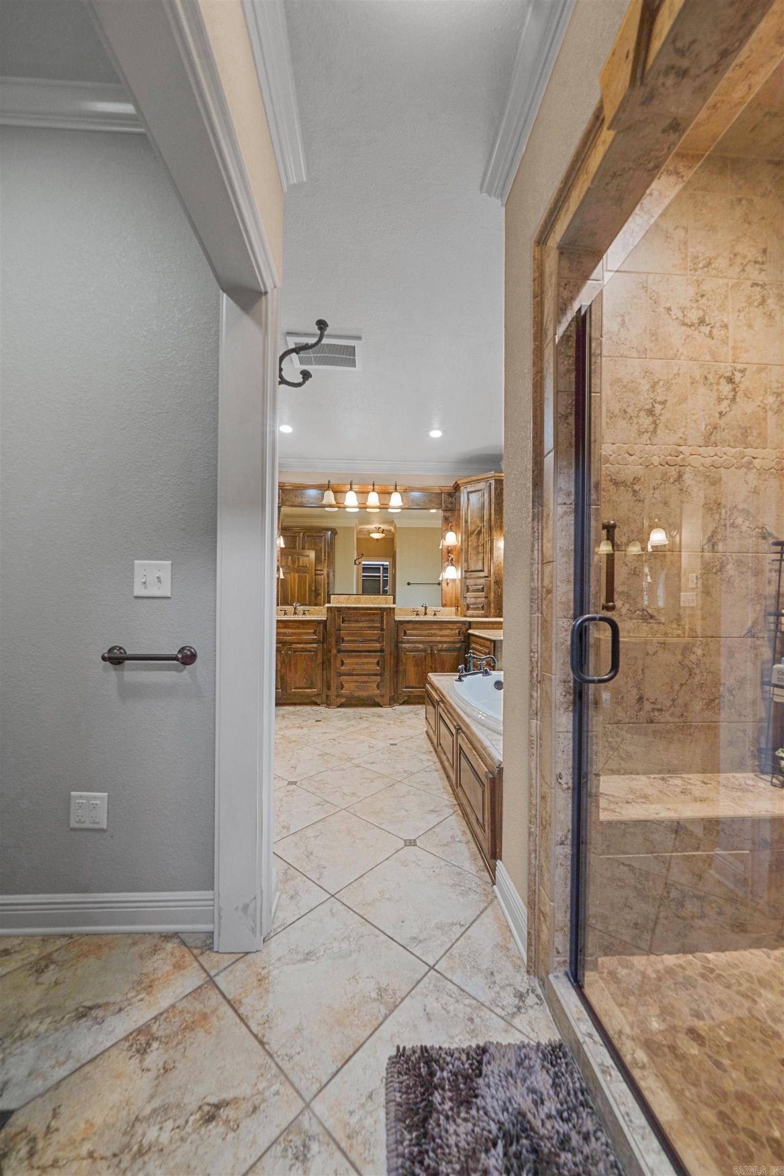 1795 W Hwy 64  El Paso, AR