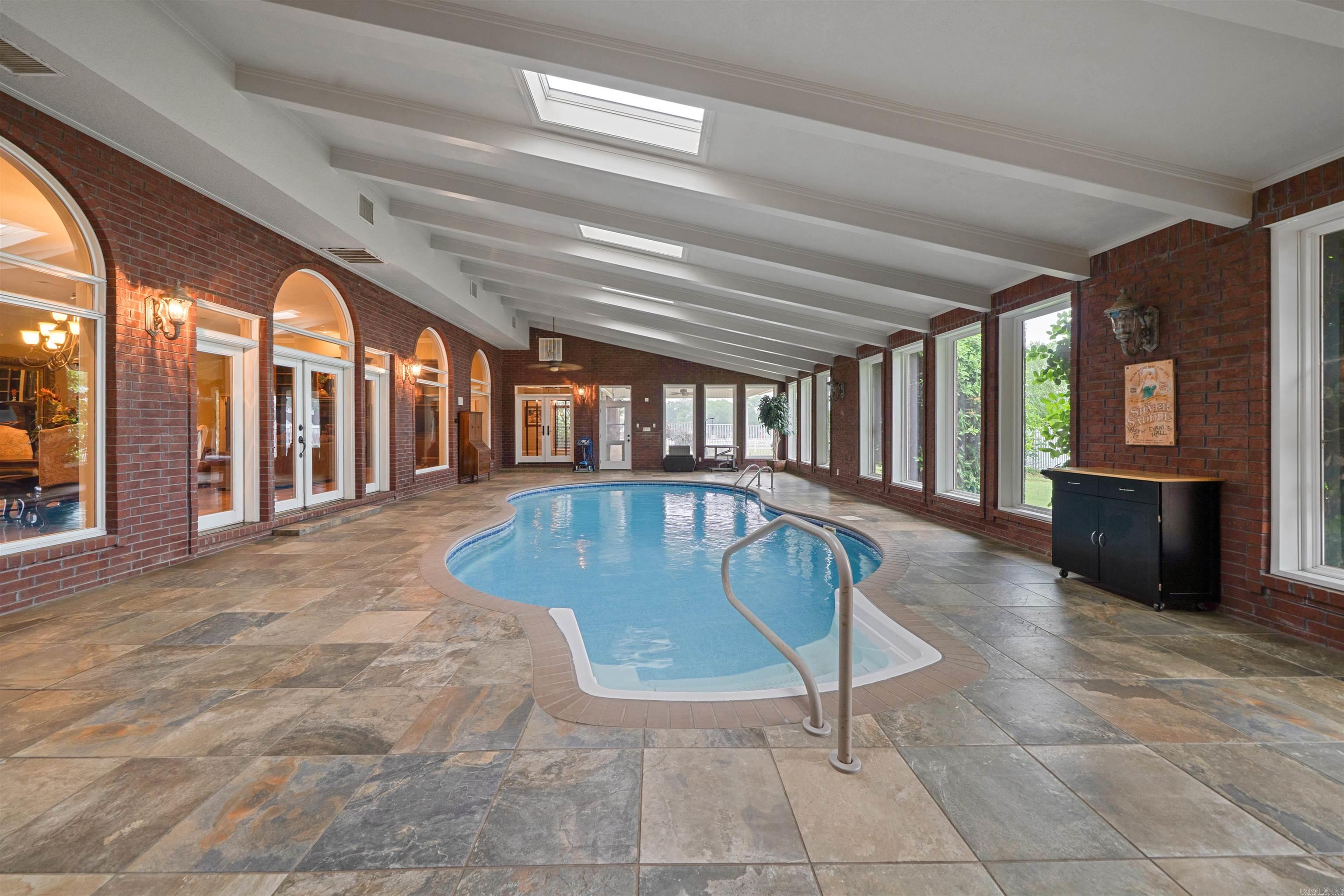 1795 W Hwy 64  El Paso, AR