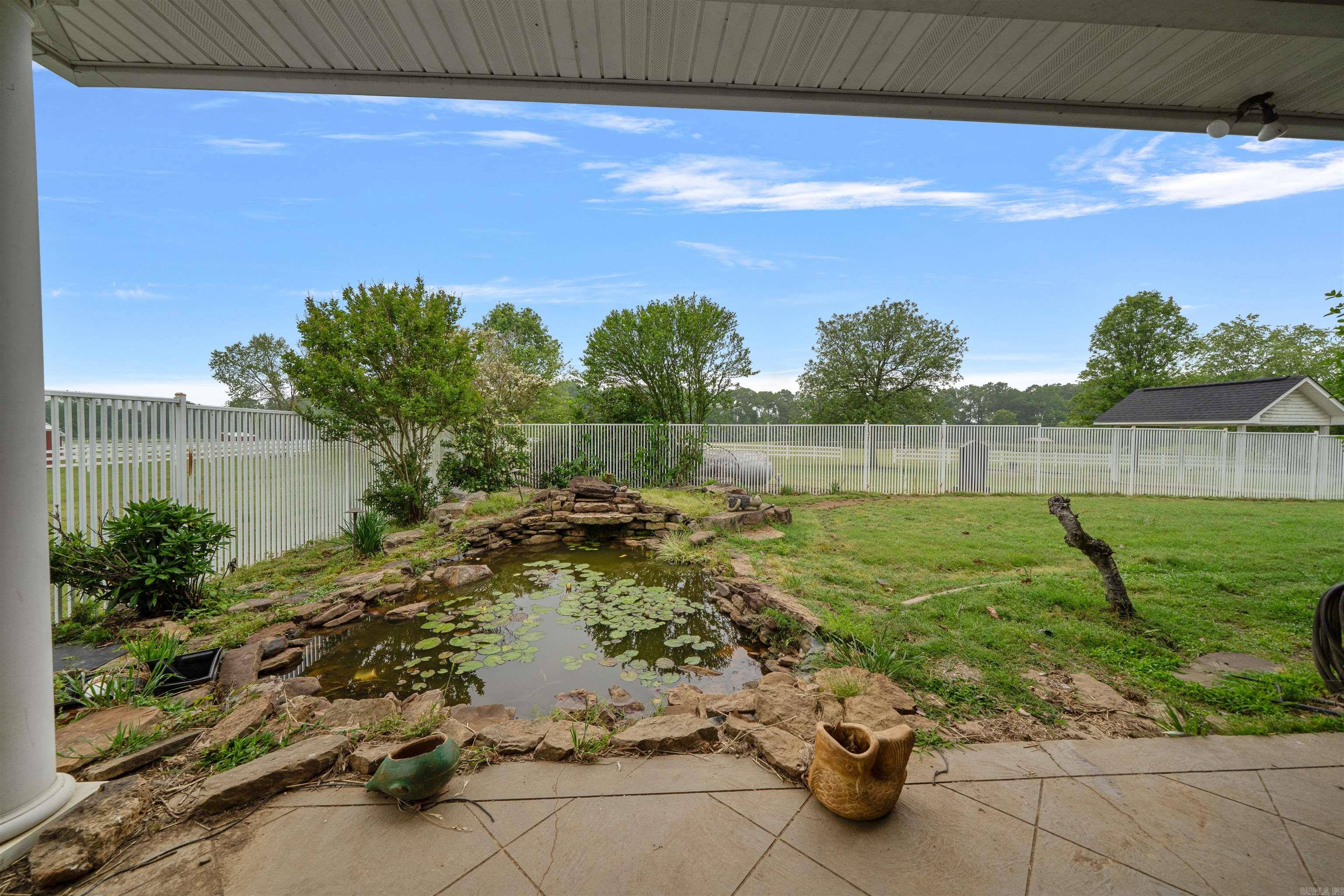 1795 W Hwy 64  El Paso, AR