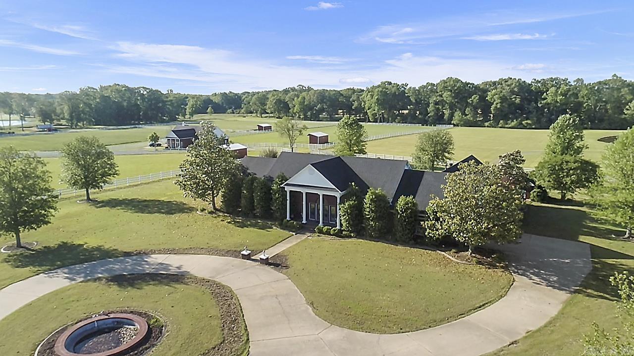 1795 W Hwy 64  El Paso, AR