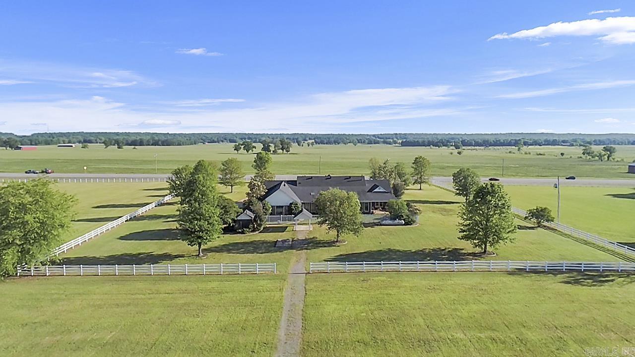 1795 W Hwy 64  El Paso, AR