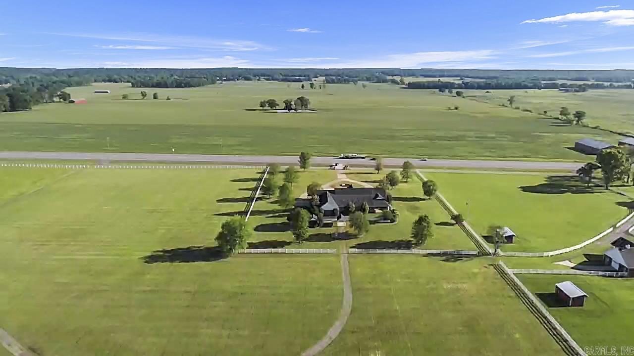 1795 W Hwy 64  El Paso, AR