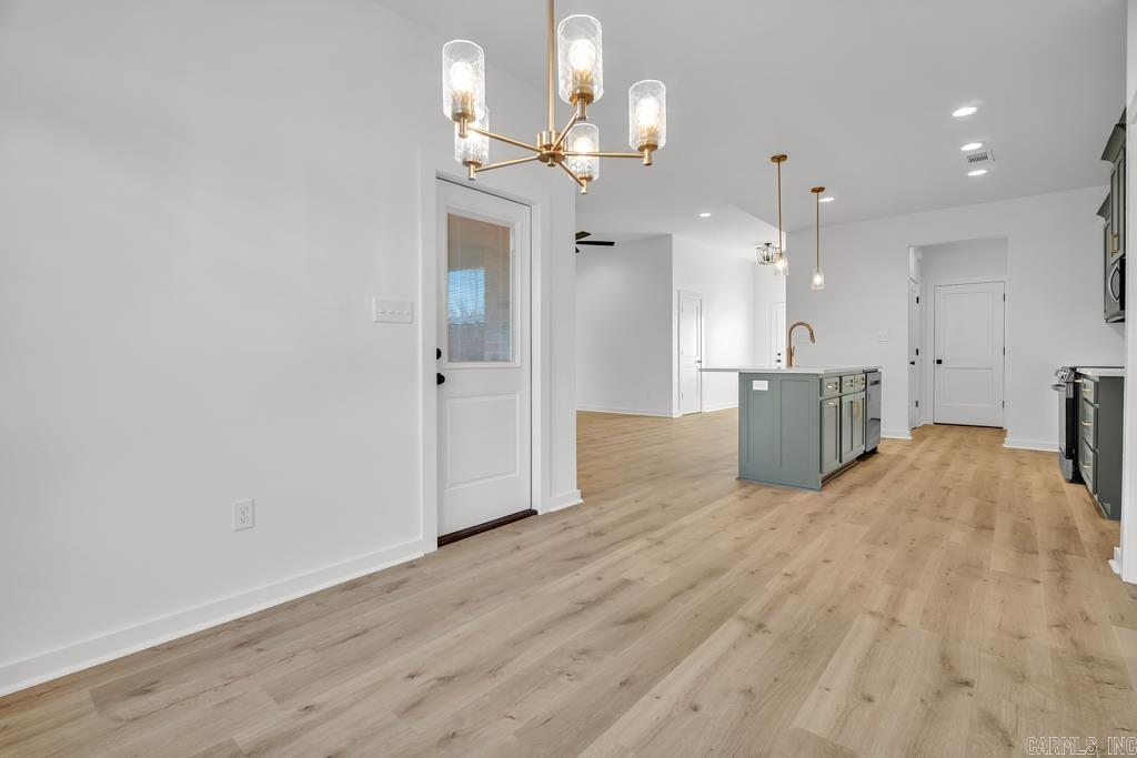 2 Ricky Lane Greenbrier, AR 72058