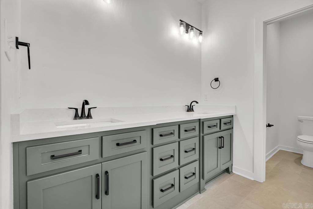 2 Ricky Lane Greenbrier, AR 72058