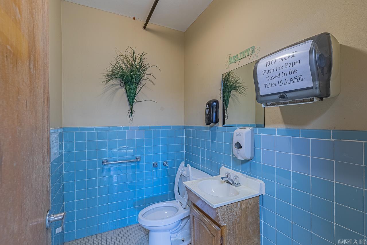 105 S College St  Searcy, AR