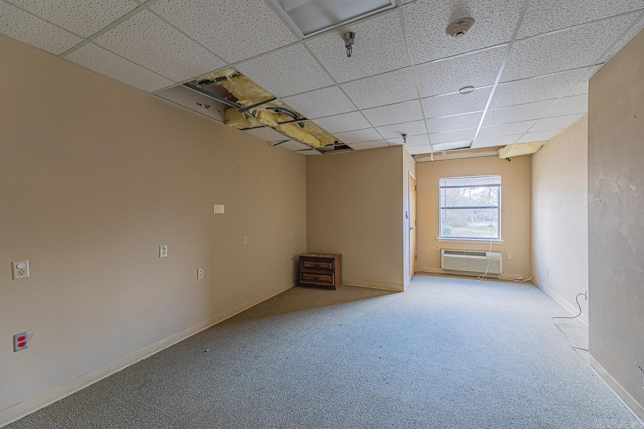 105 S College St  Searcy, AR