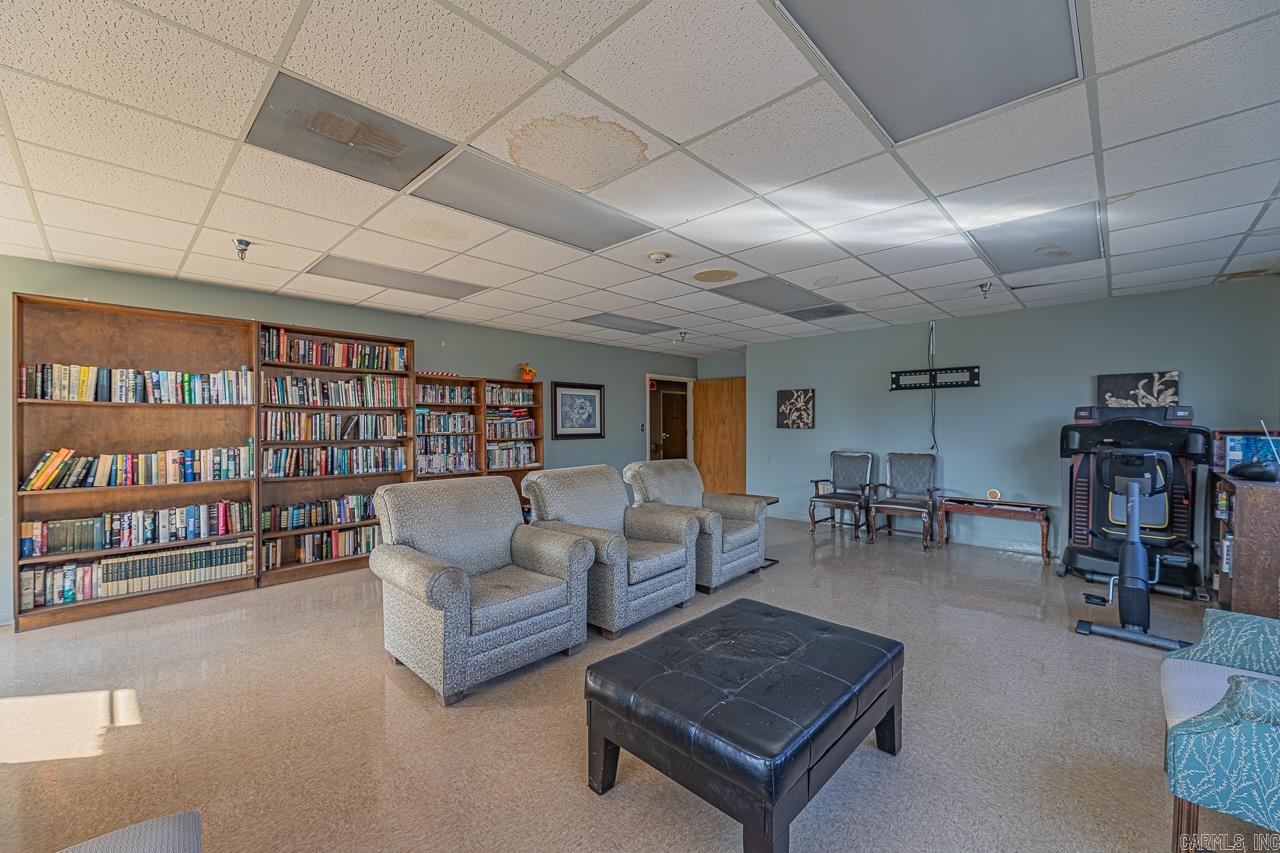 105 S College St  Searcy, AR