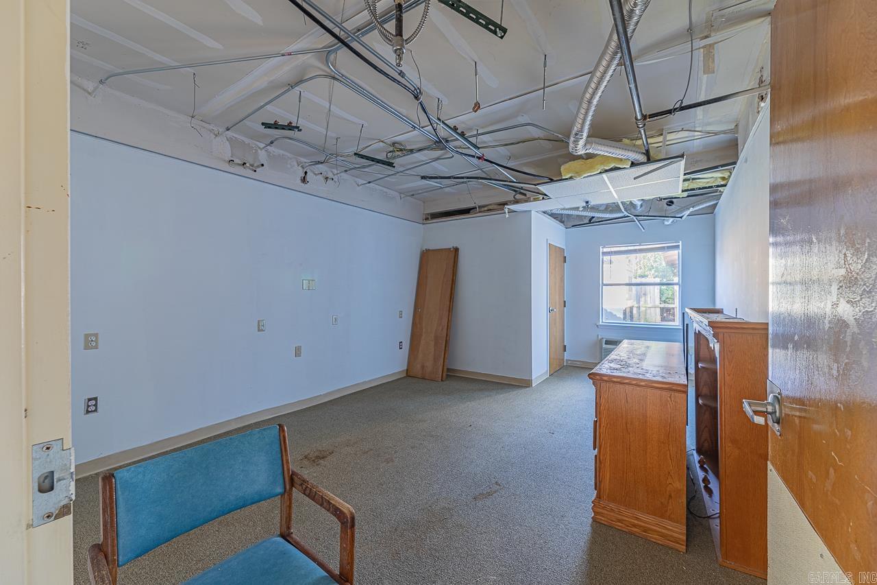 105 S College St  Searcy, AR