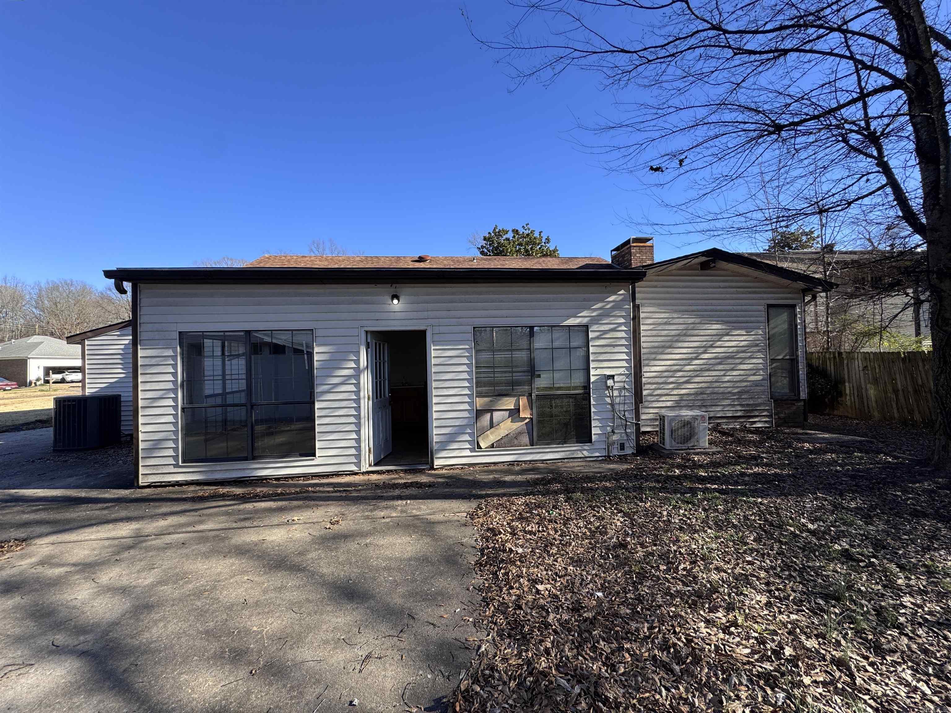 103 Cambridge Cove Jacksonville, AR 72076-3306