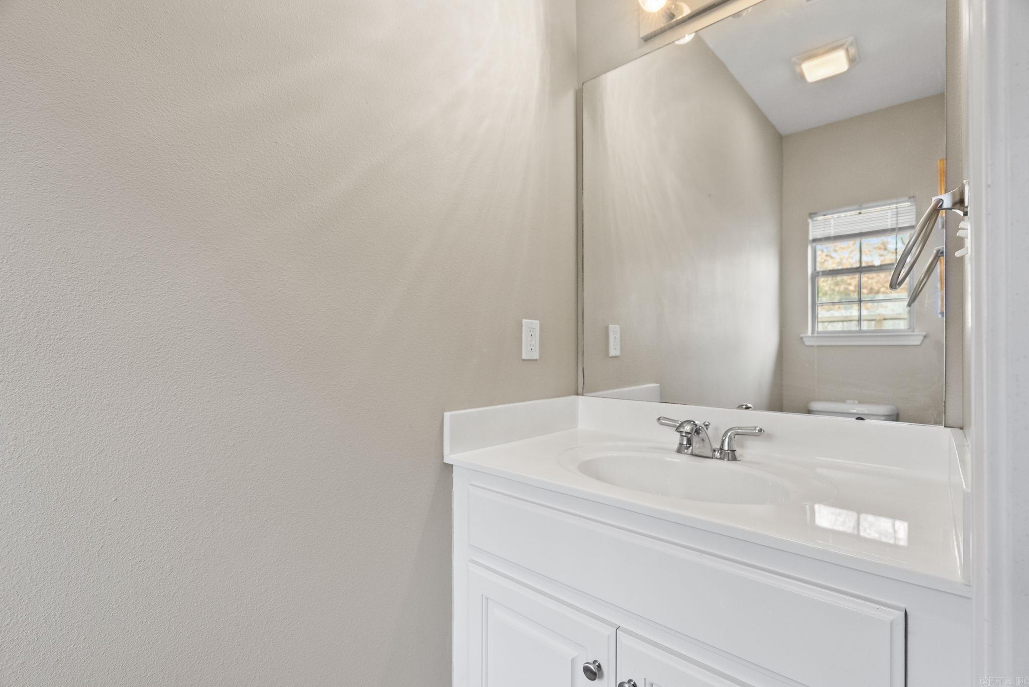 106 Beaver Creek  Maumelle, AR