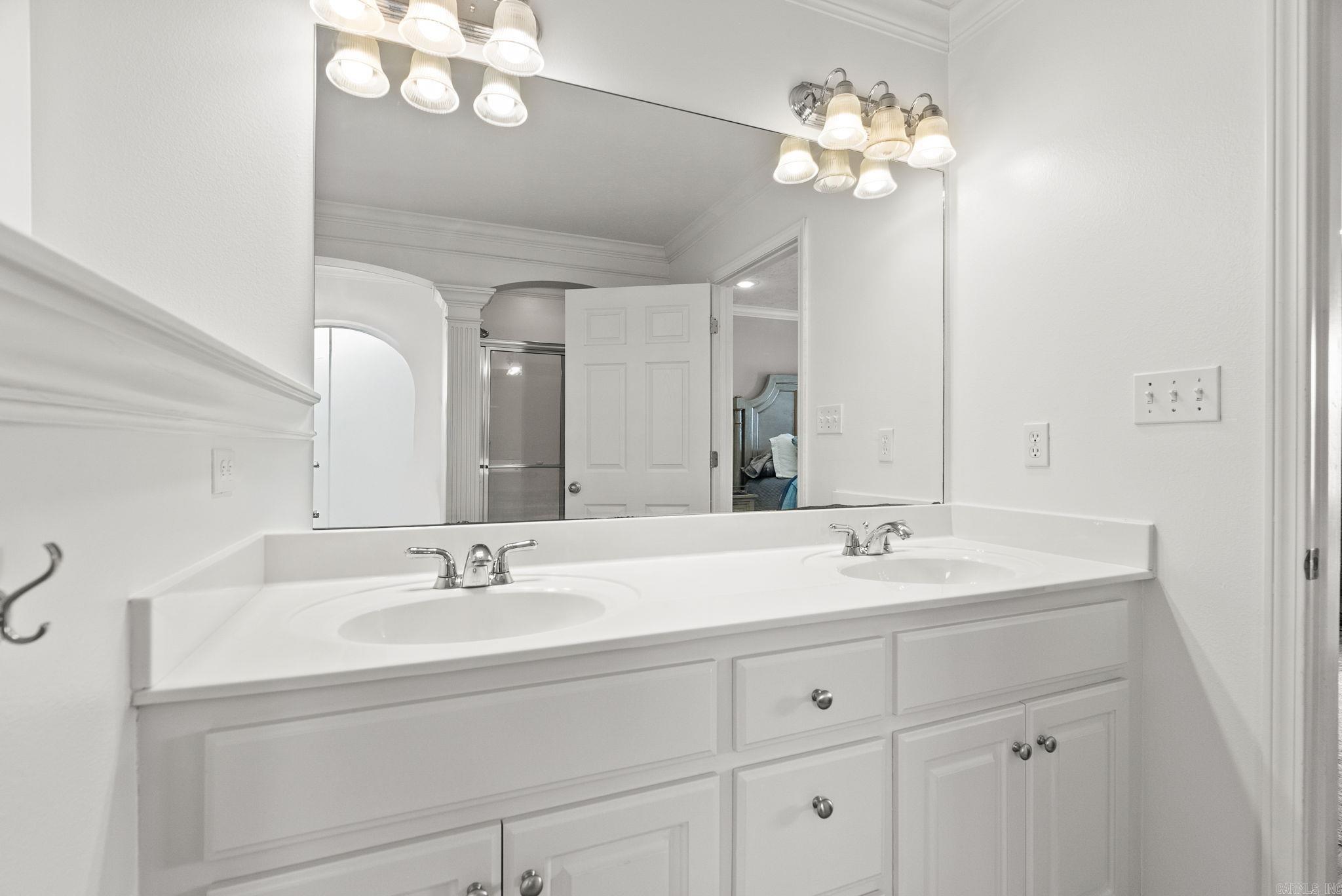 106 Beaver Creek  Maumelle, AR