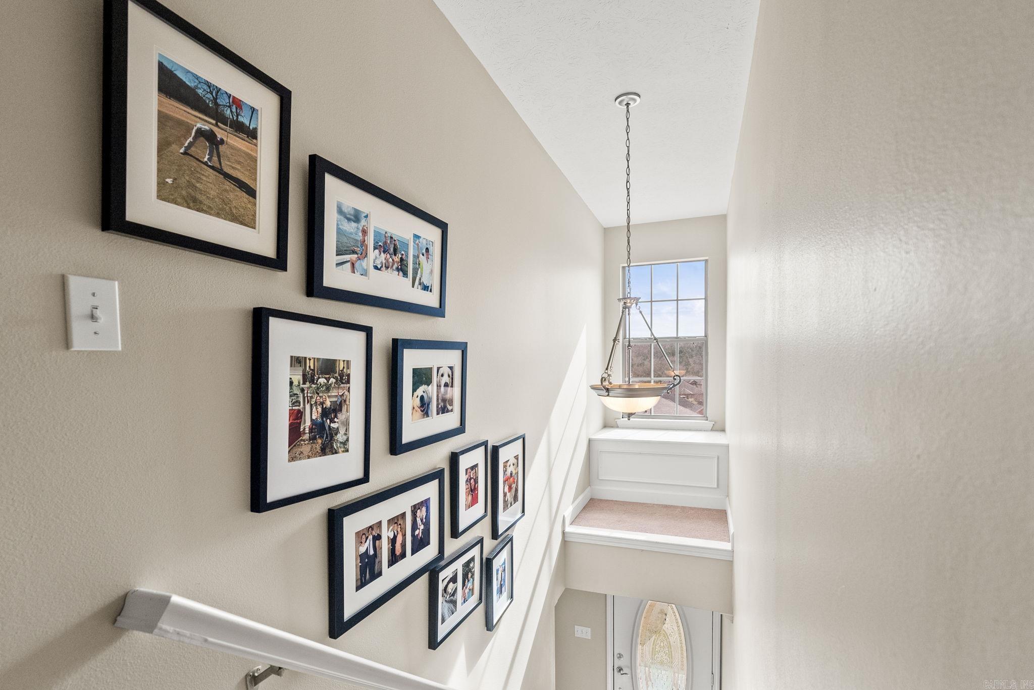 106 Beaver Creek  Maumelle, AR