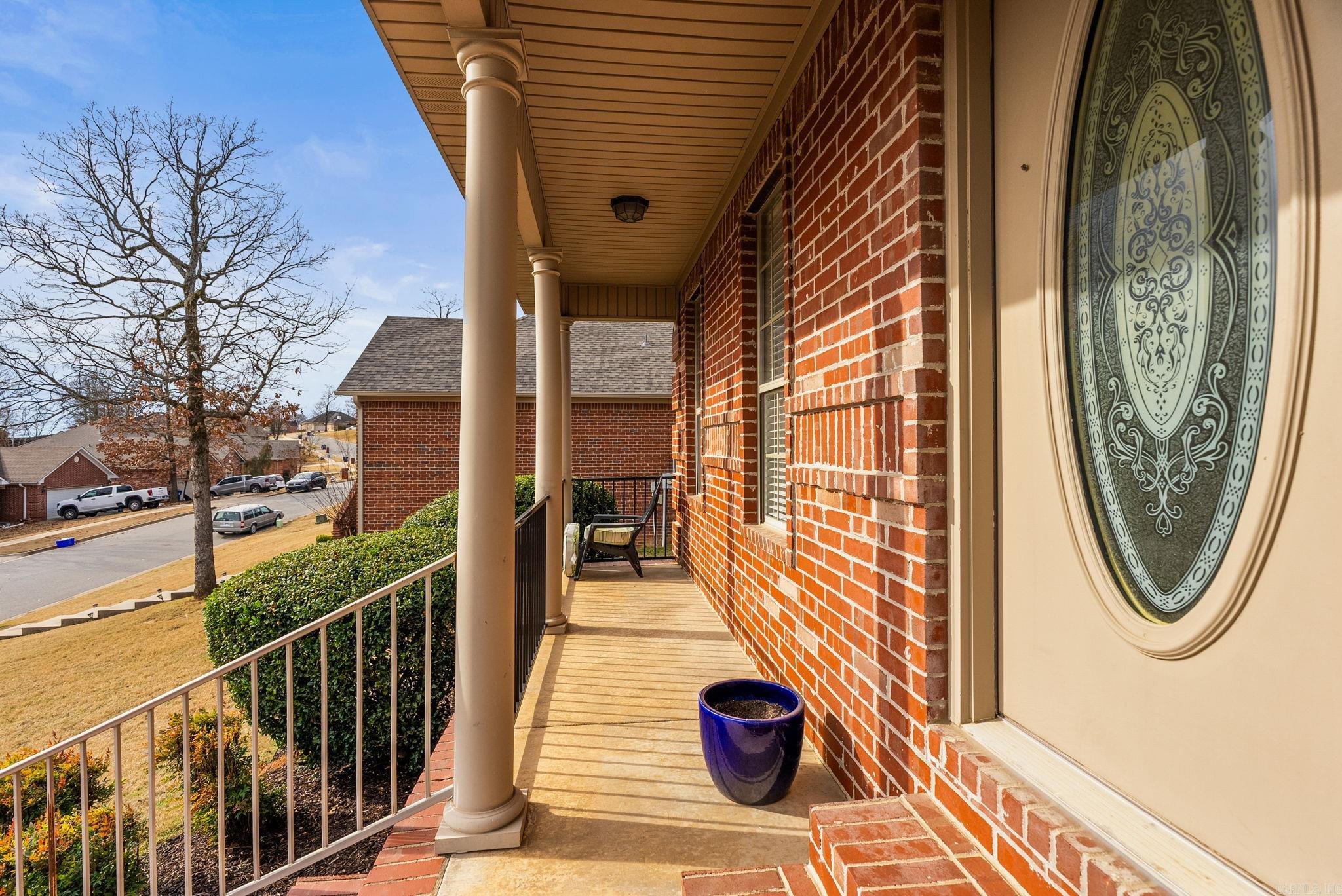 106 Beaver Creek  Maumelle, AR