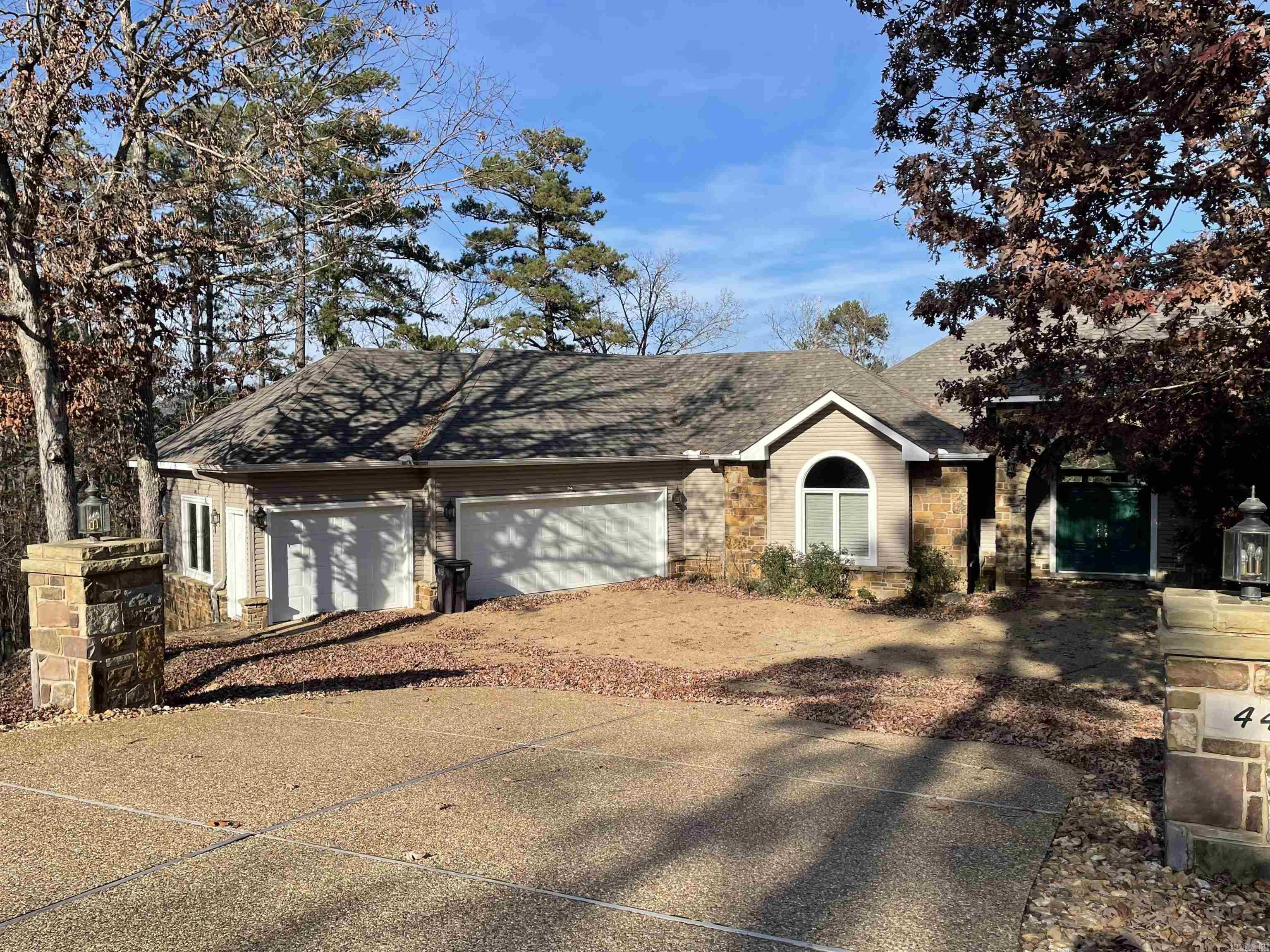 44 Olmedo Way  Hot Springs Village, AR