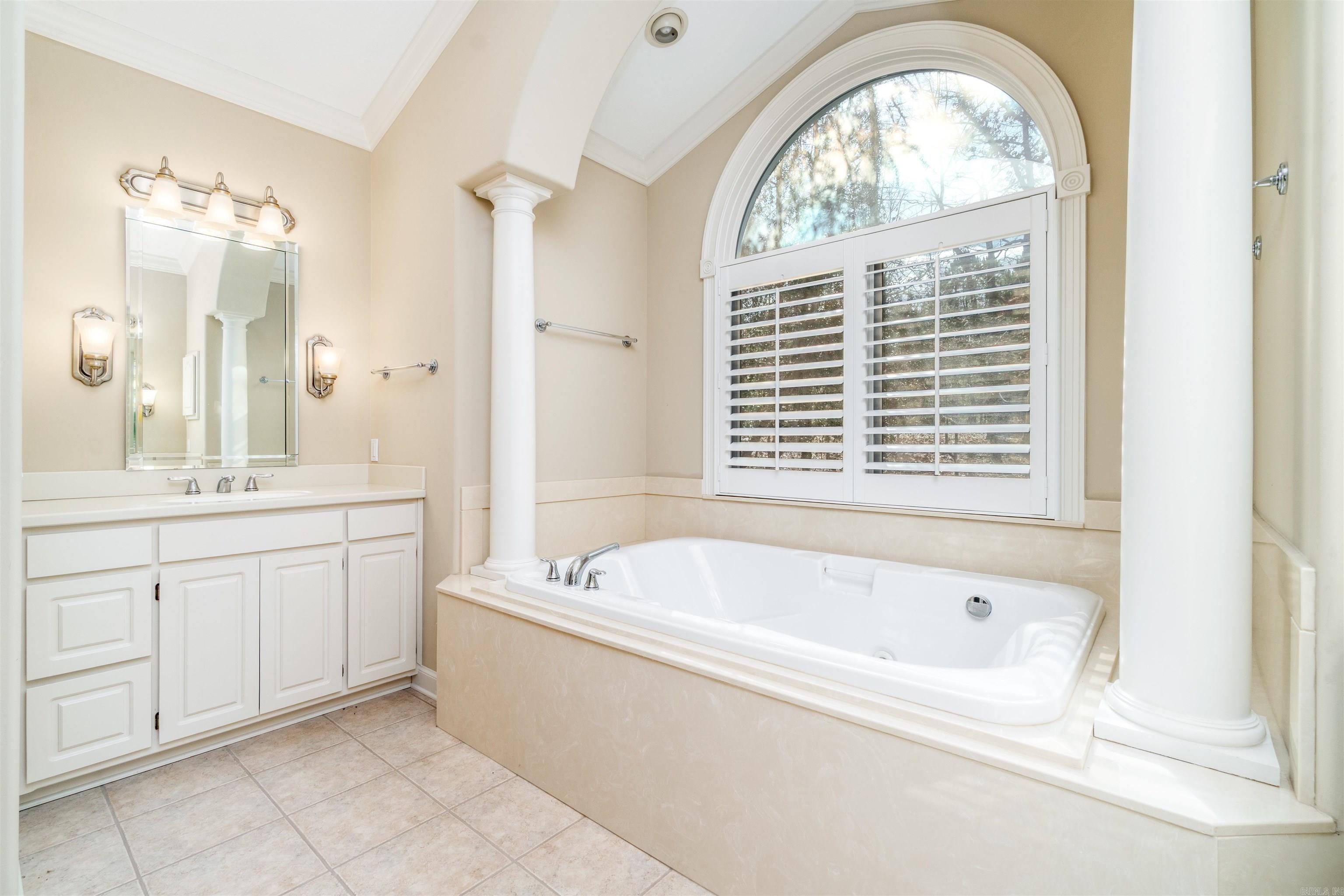 44 Olmedo Way Hot Springs Village, AR 71909