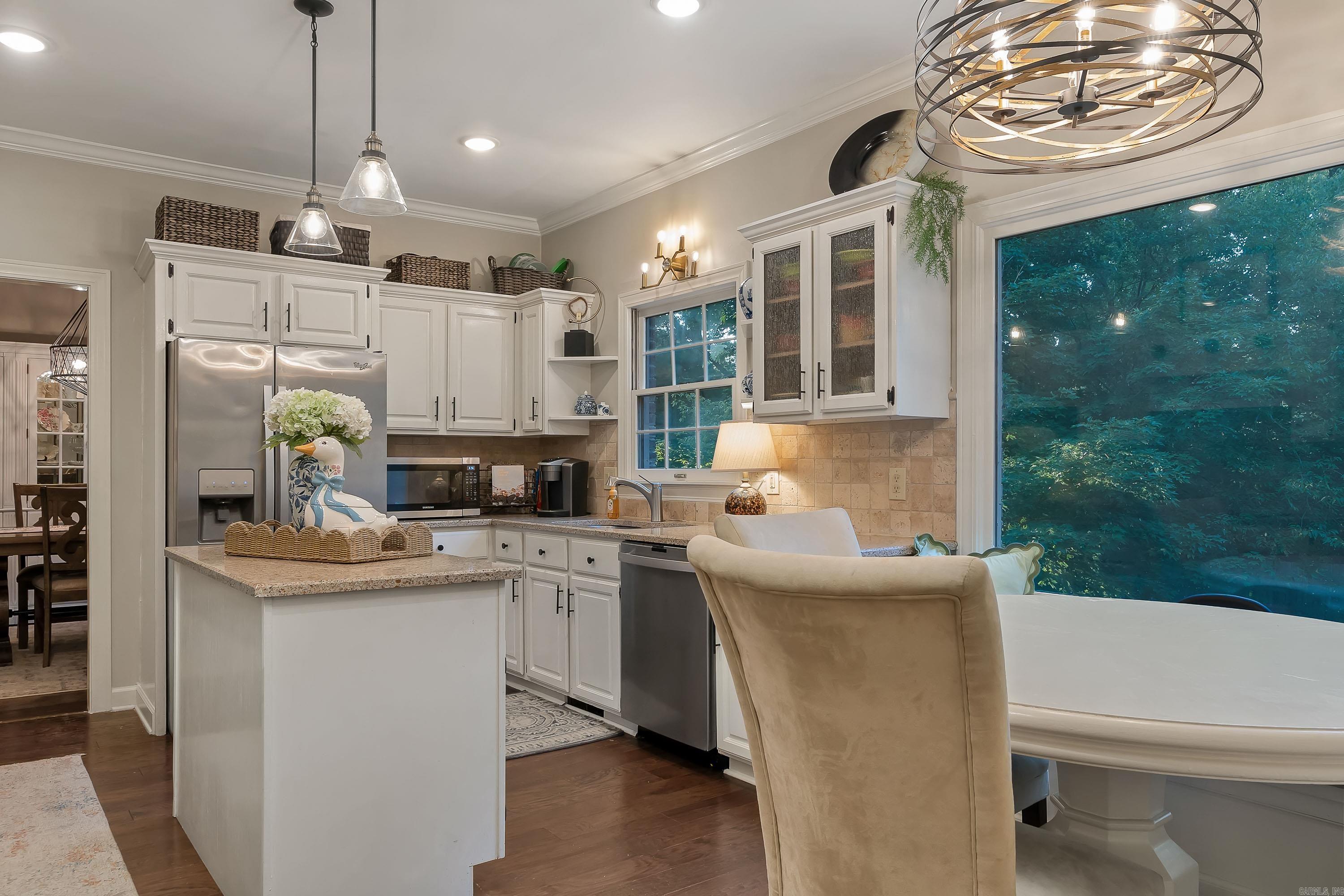 2514 Rosewood Cir Jonesboro, AR 72401