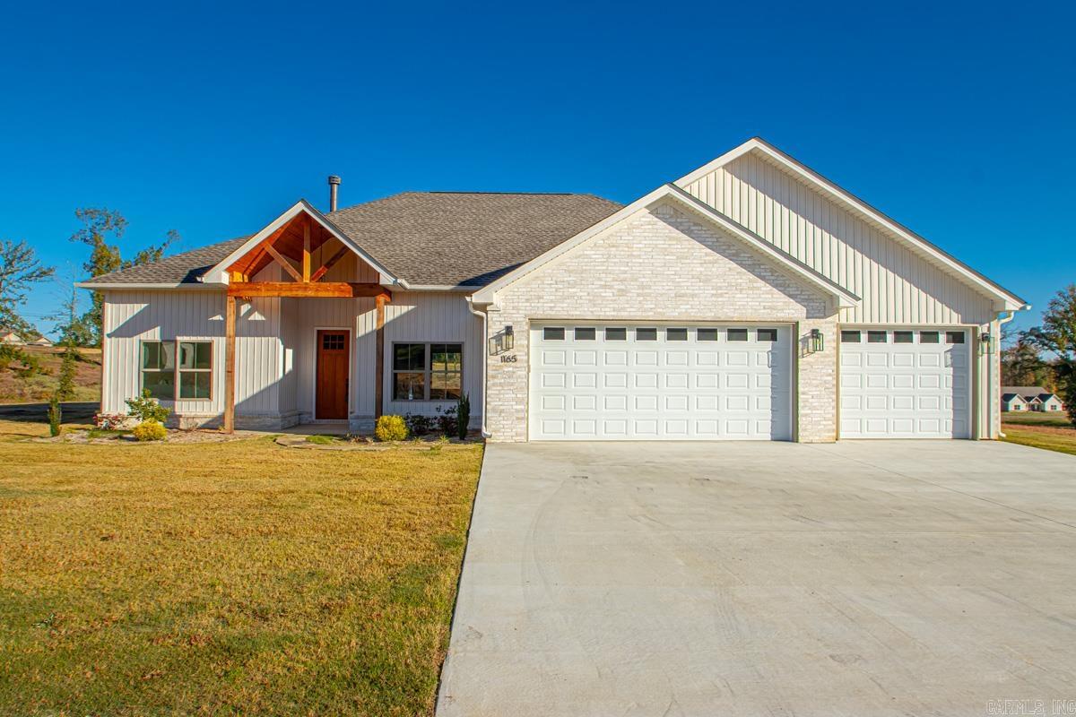 1165 Duke  Bauxite, AR