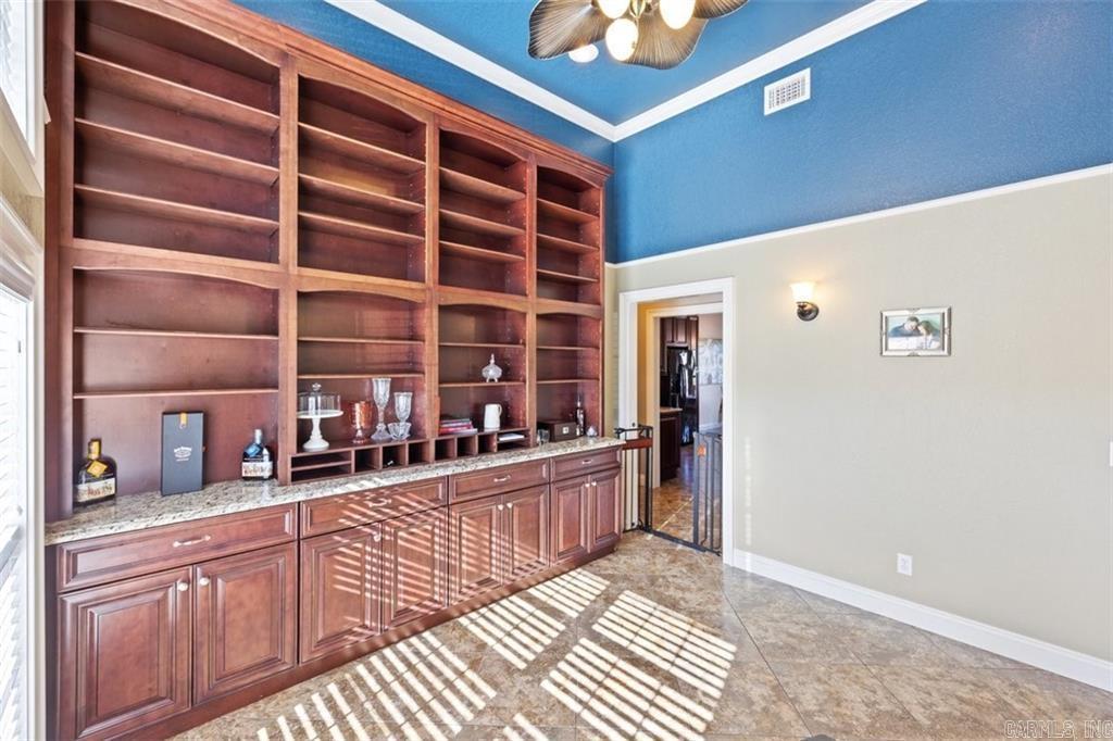 1209 E Elm Street  Russellville, AR