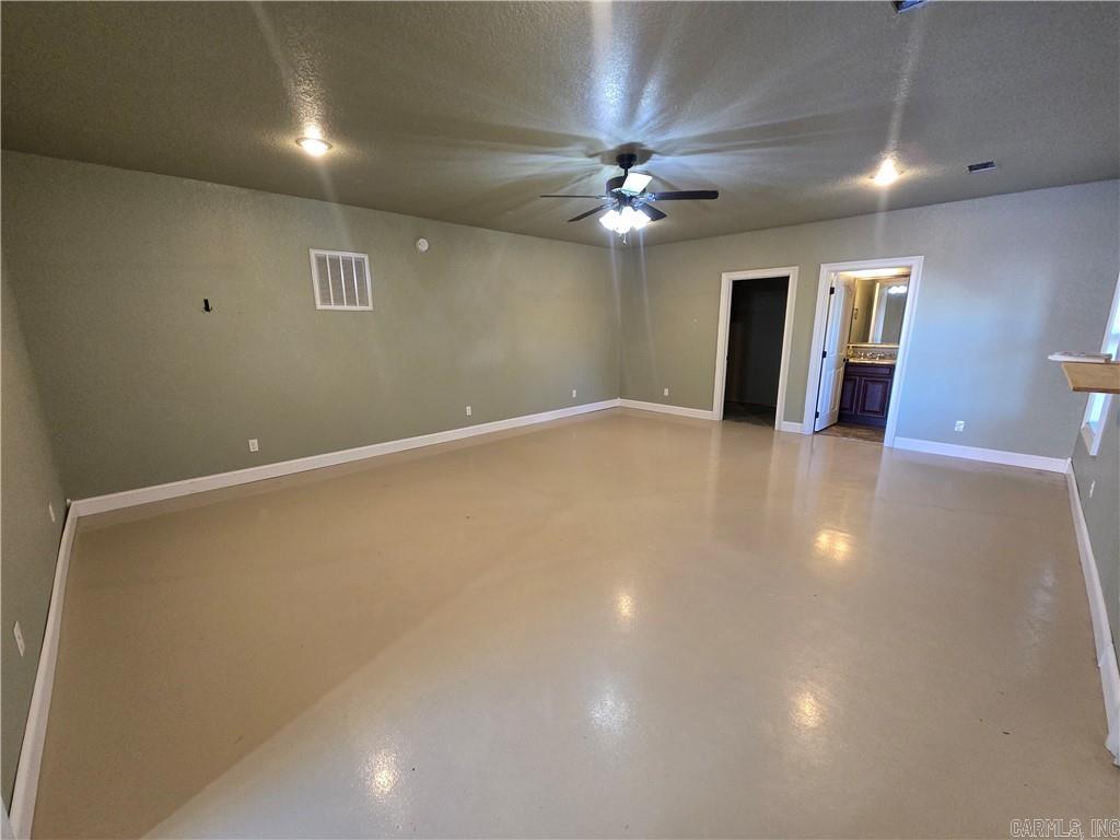 1209 E Elm Street  Russellville, AR