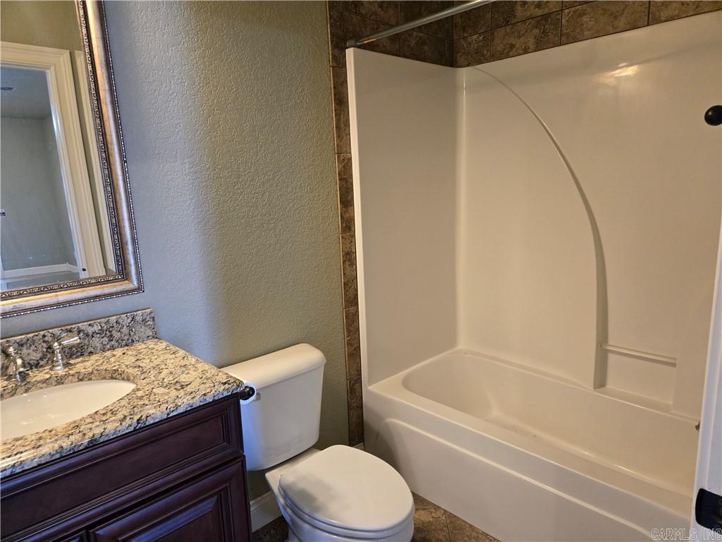 1209 E Elm Street  Russellville, AR