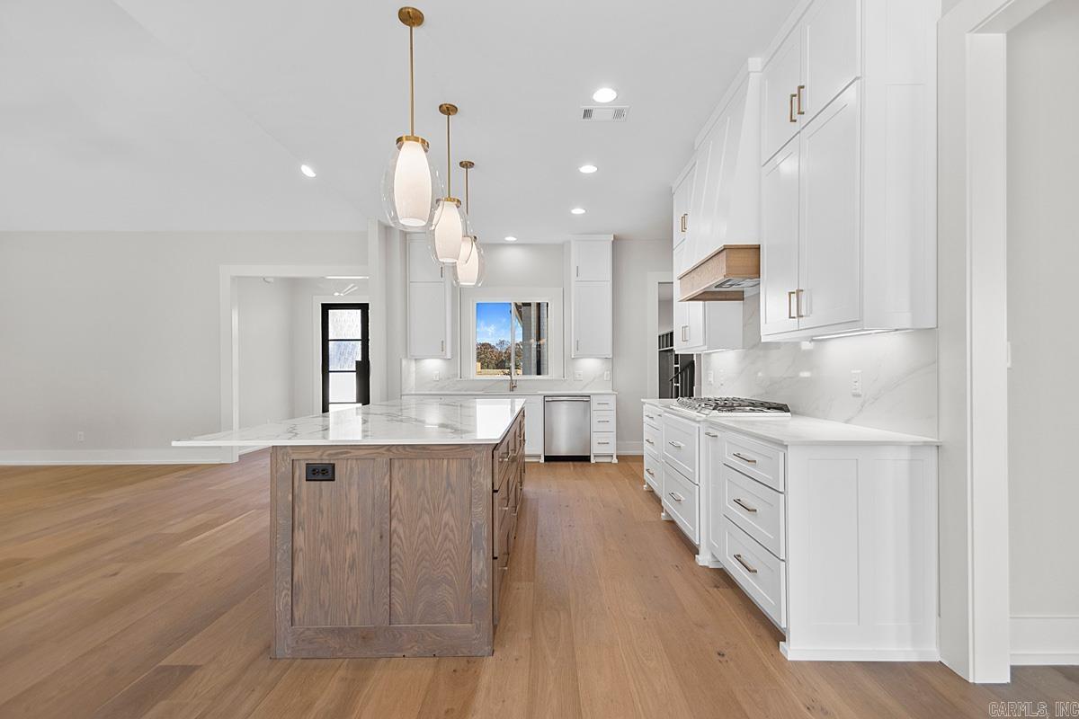 6143 Majestic Waters  Benton, AR