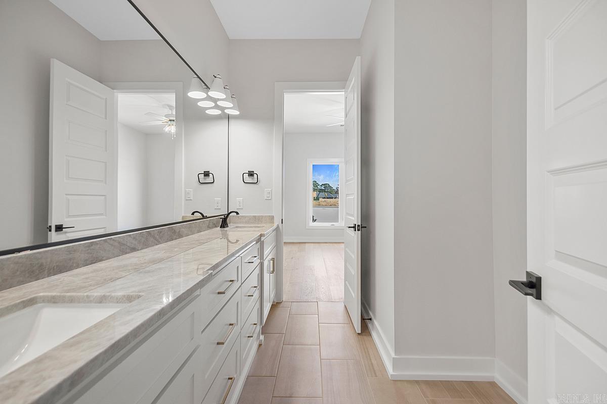 6143 Majestic Waters  Benton, AR