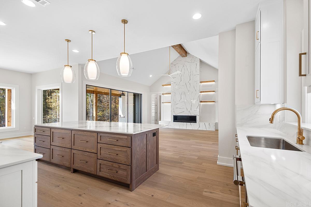 6143 Majestic Waters  Benton, AR