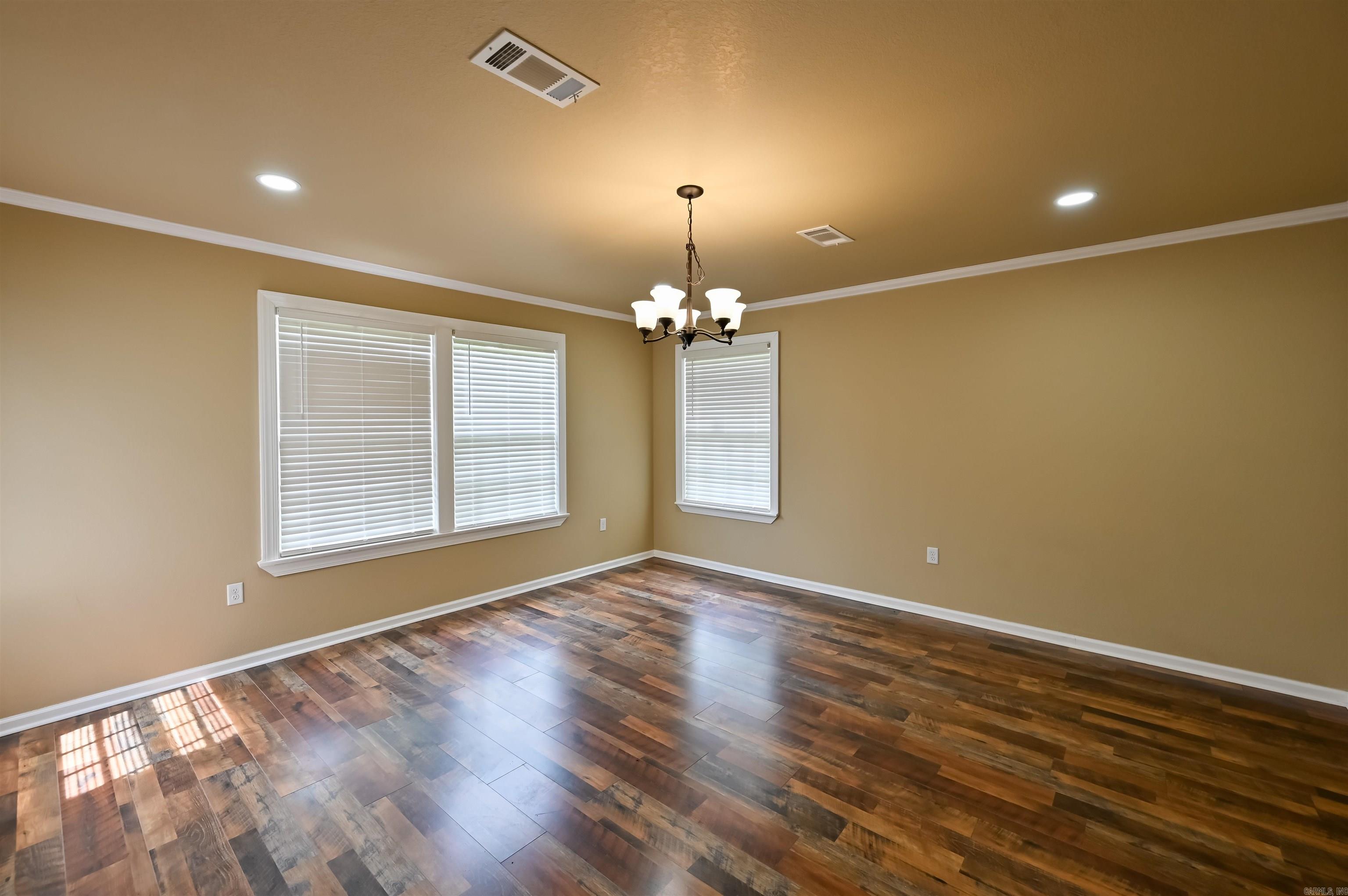 1300 W 28th  Pine Bluff, AR