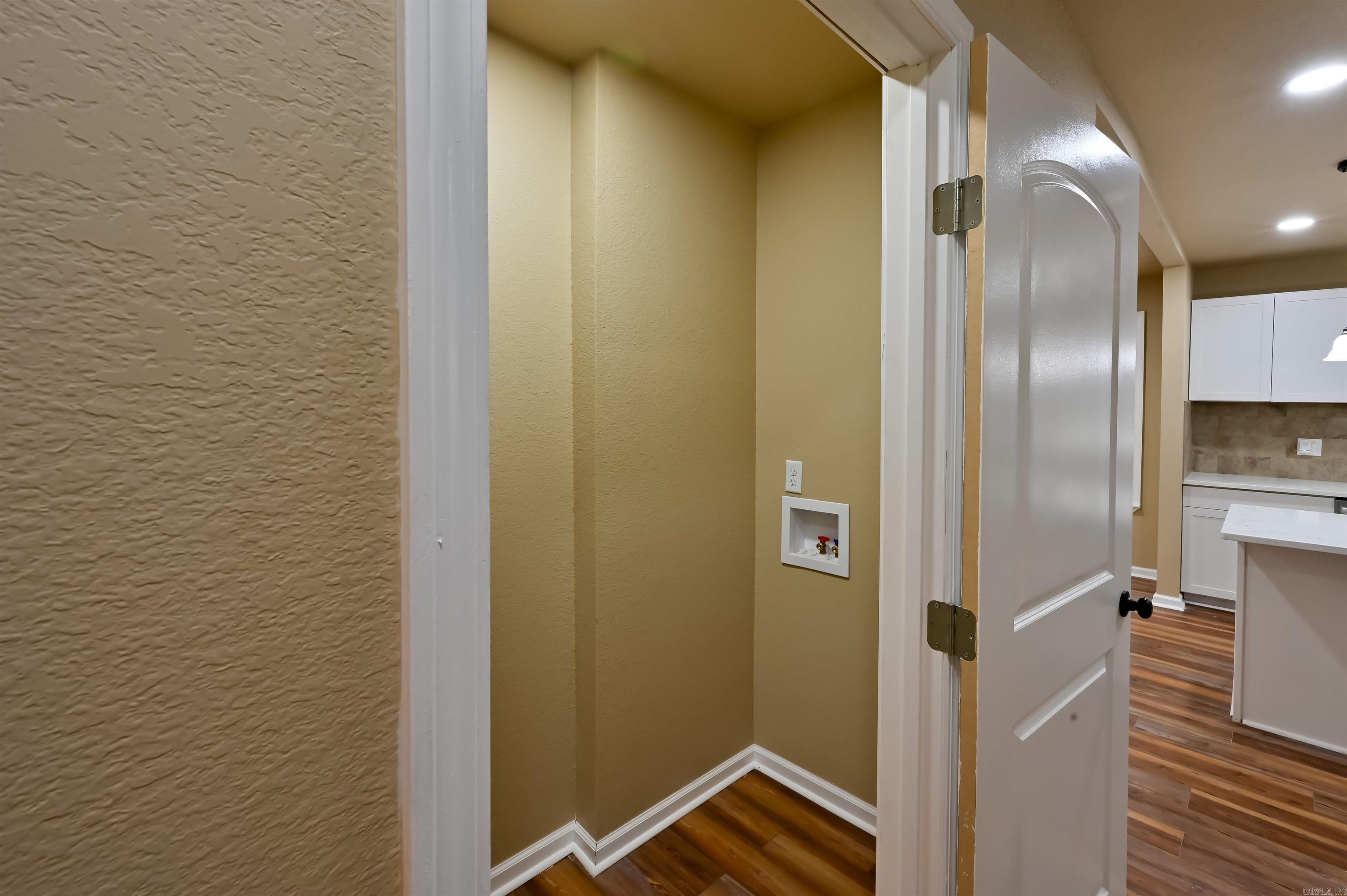 1300 W 28th  Pine Bluff, AR