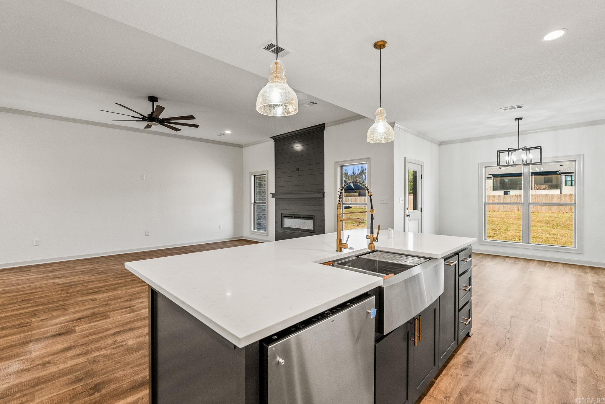 7 Neva Ridge  Greenbrier, AR