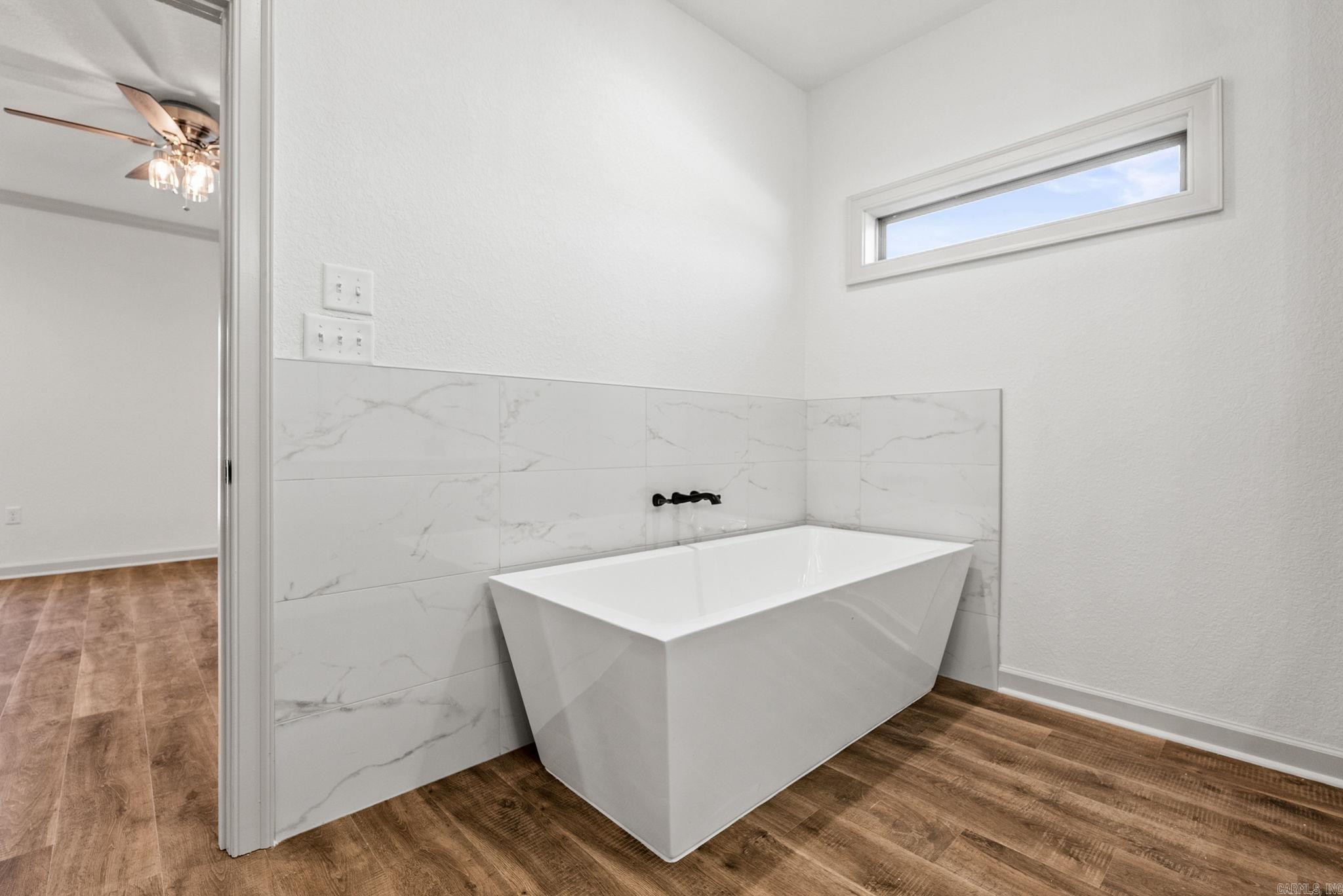 7 Neva Ridge  Greenbrier, AR