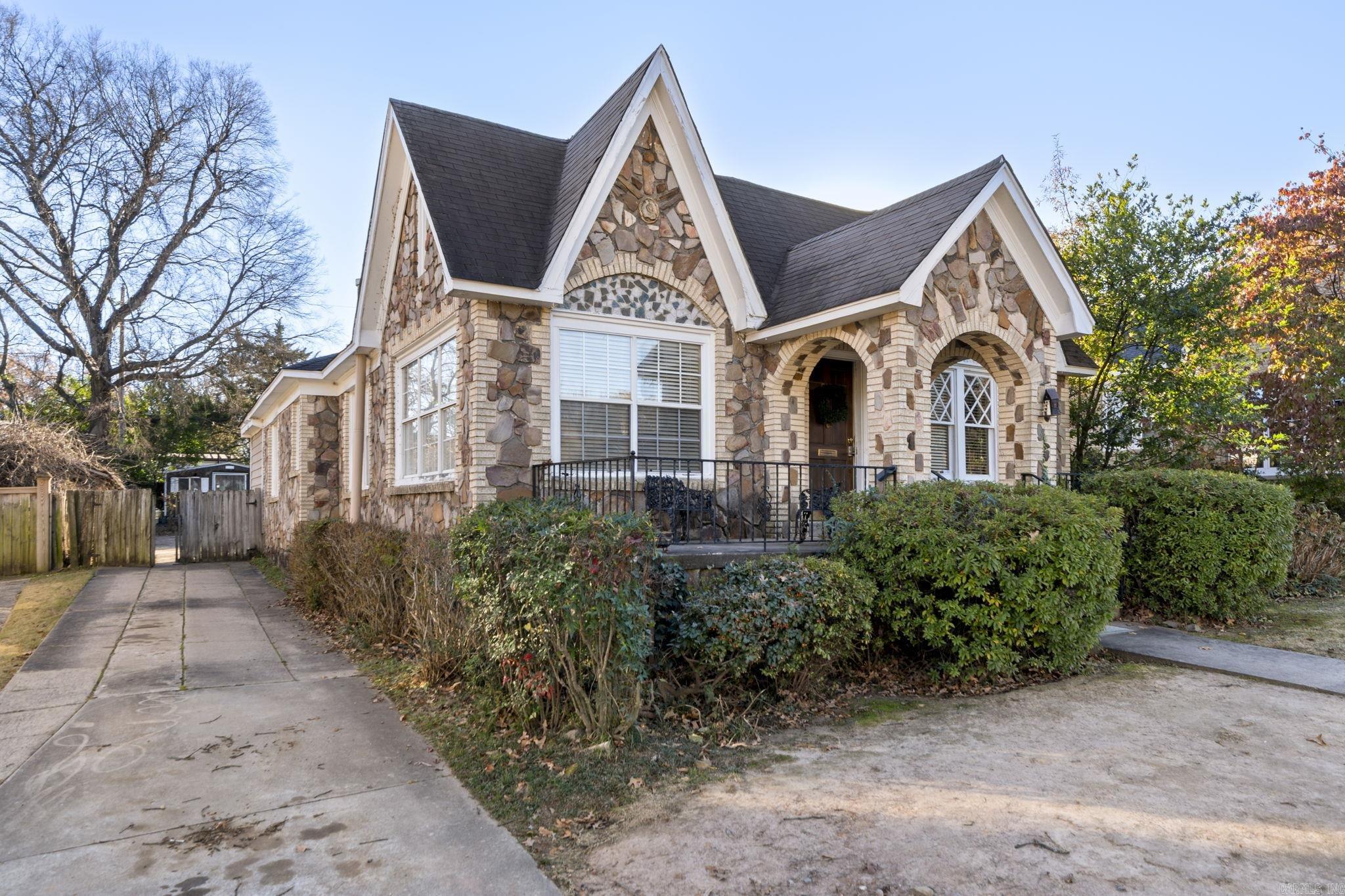 5111 Hawthorne  Little Rock, AR