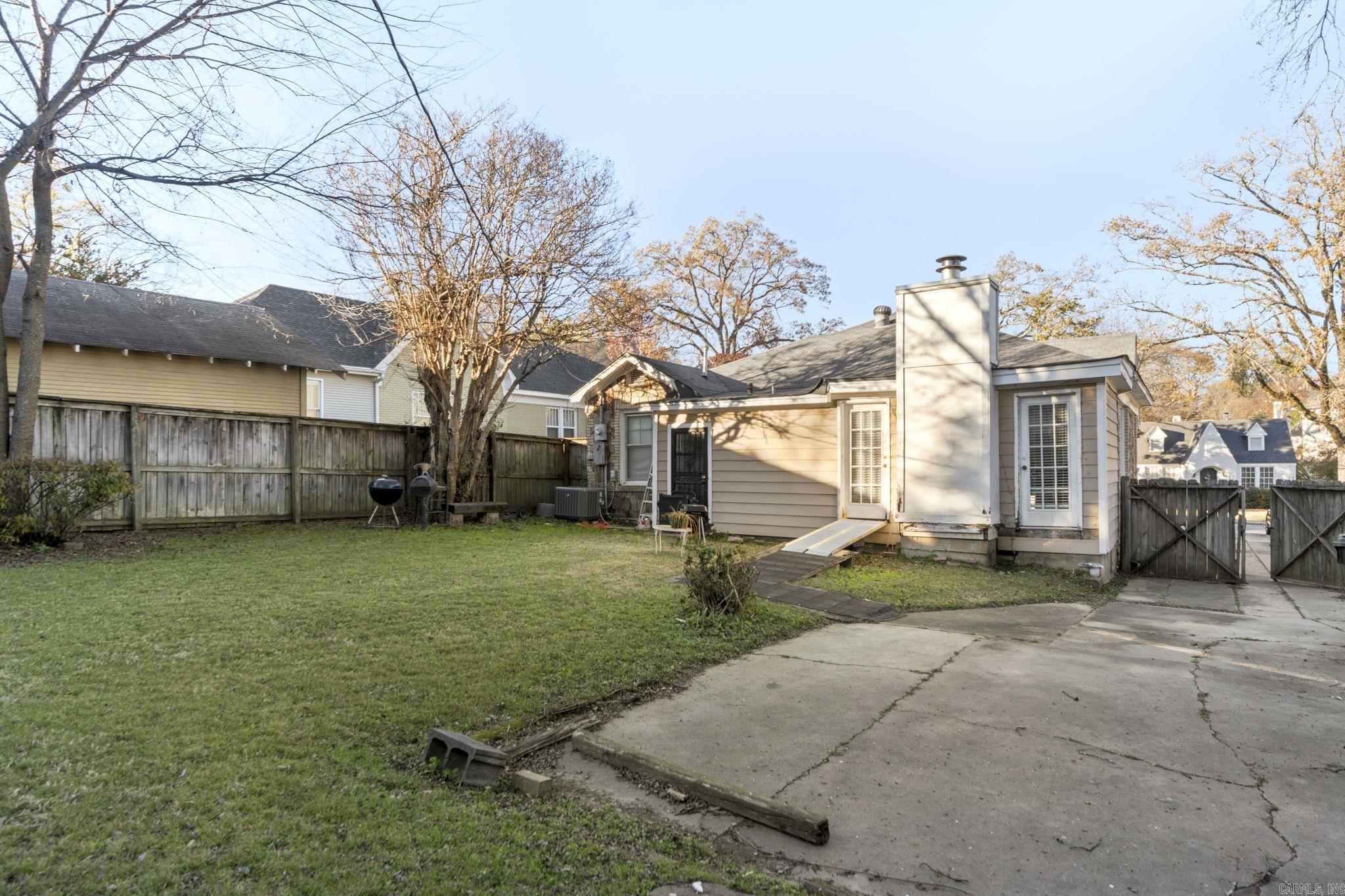 5111 Hawthorne  Little Rock, AR