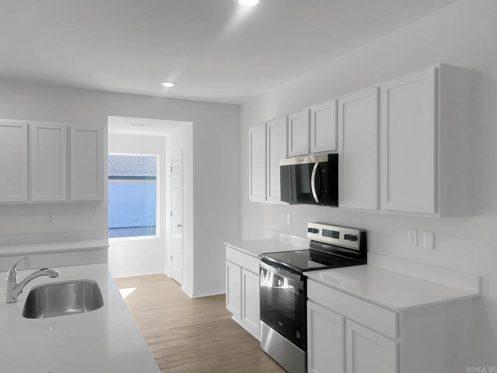 6321 Warwick  Bryant, AR