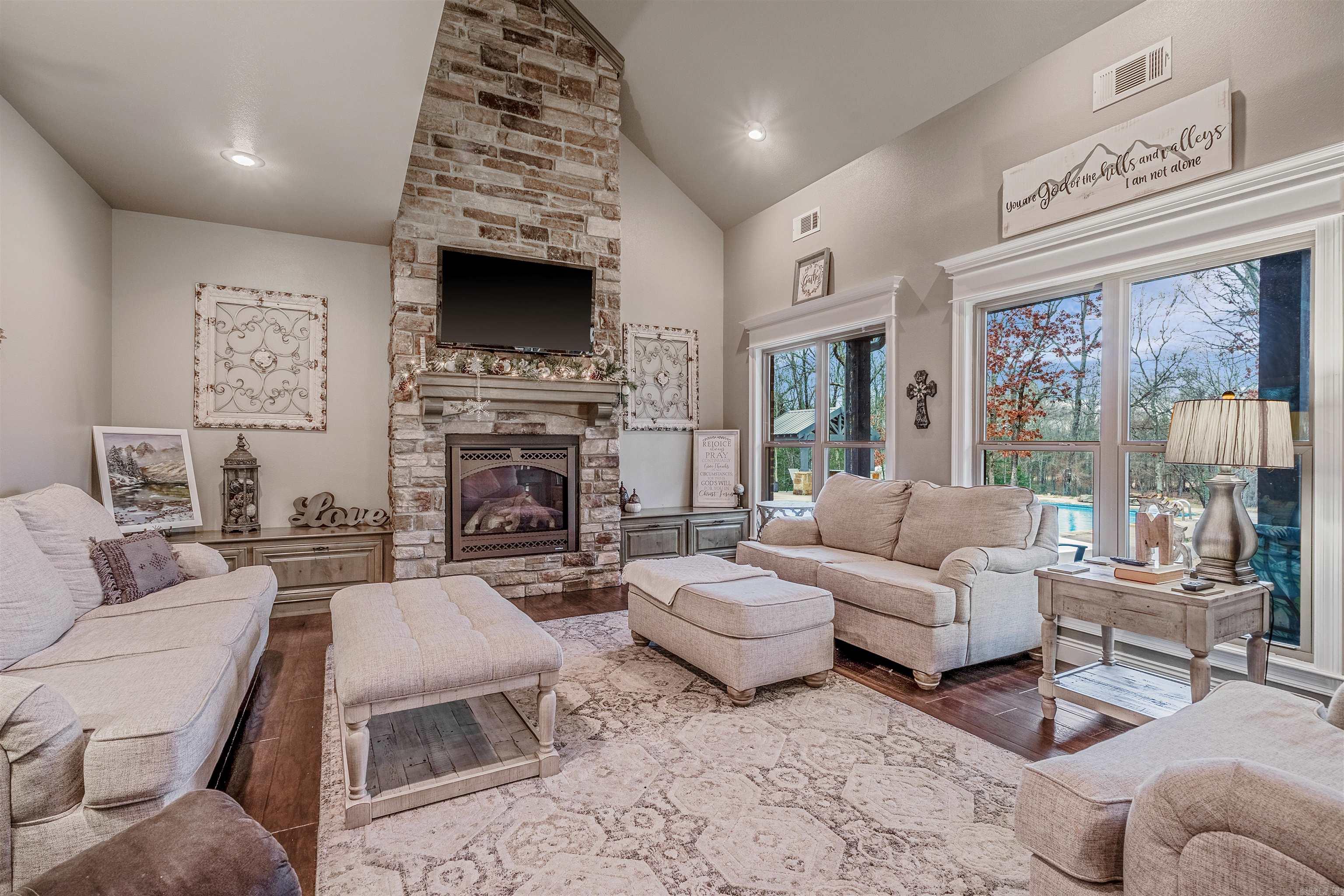 20 Forest View Ln  Greenbrier, AR