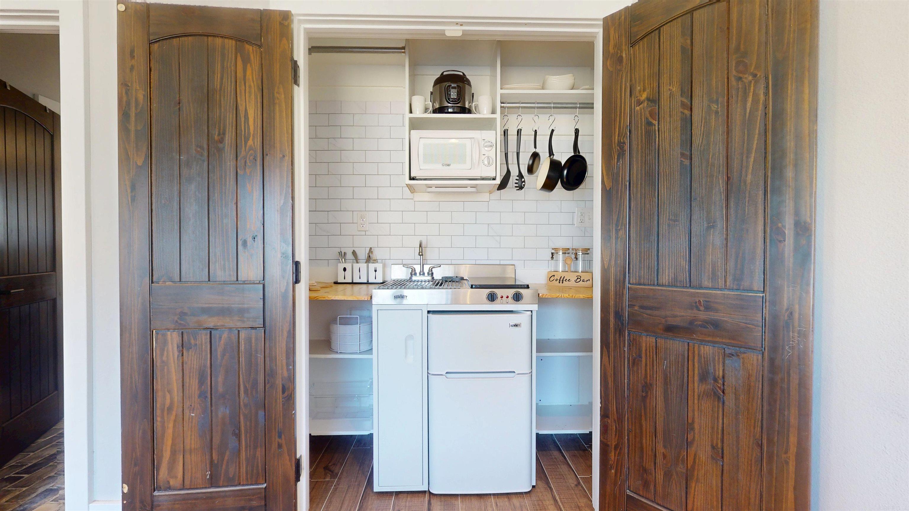 1677 Oak Ridge  Texarkana, TX