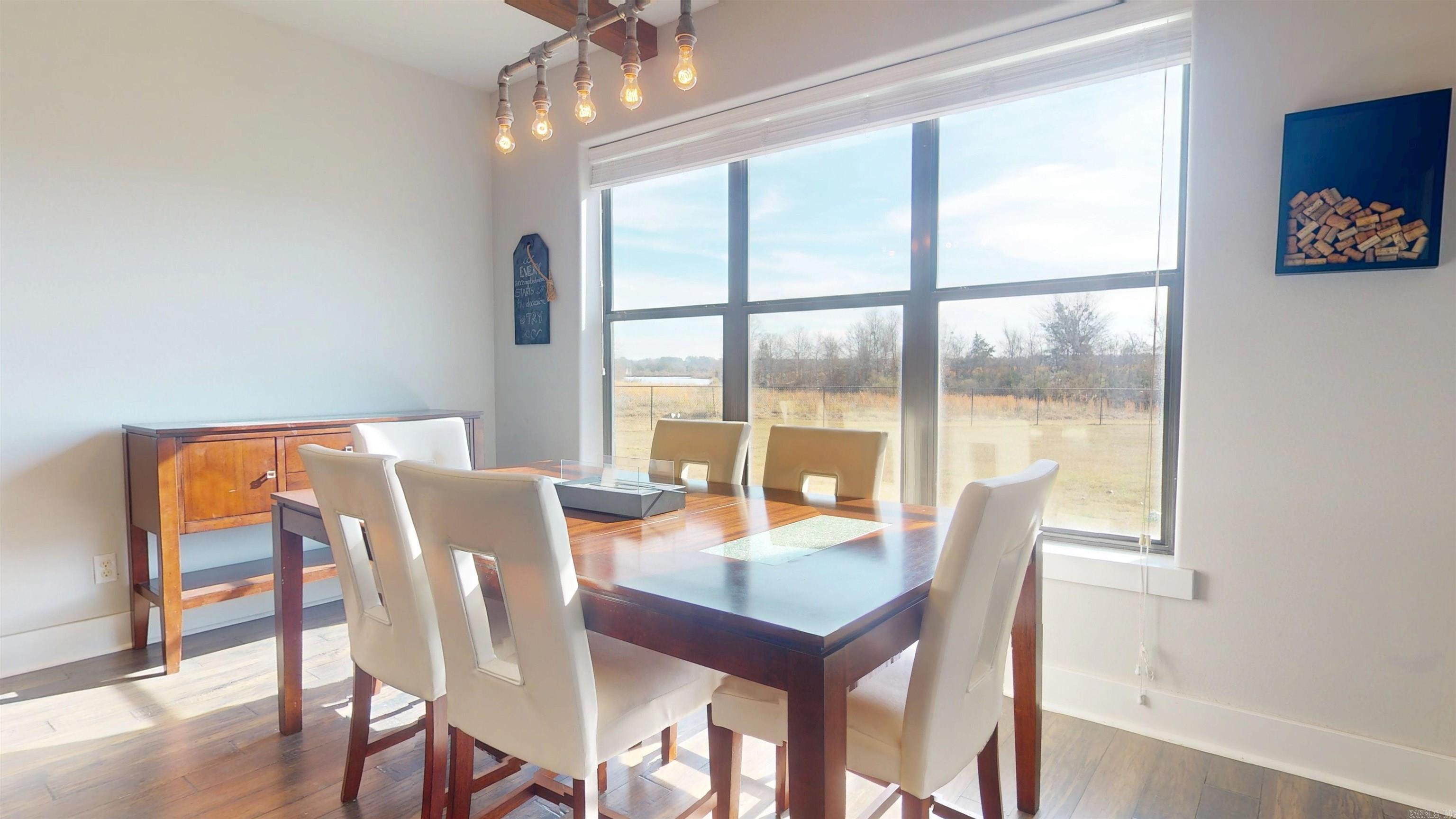 1677 Oak Ridge  Texarkana, TX