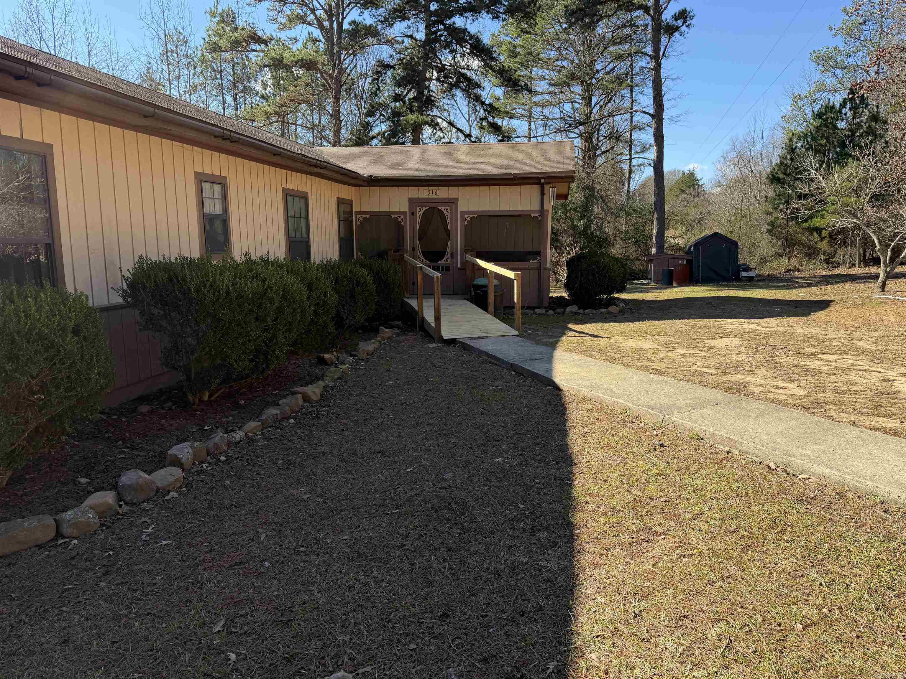 516 Polk Road 40  Hatfield, AR