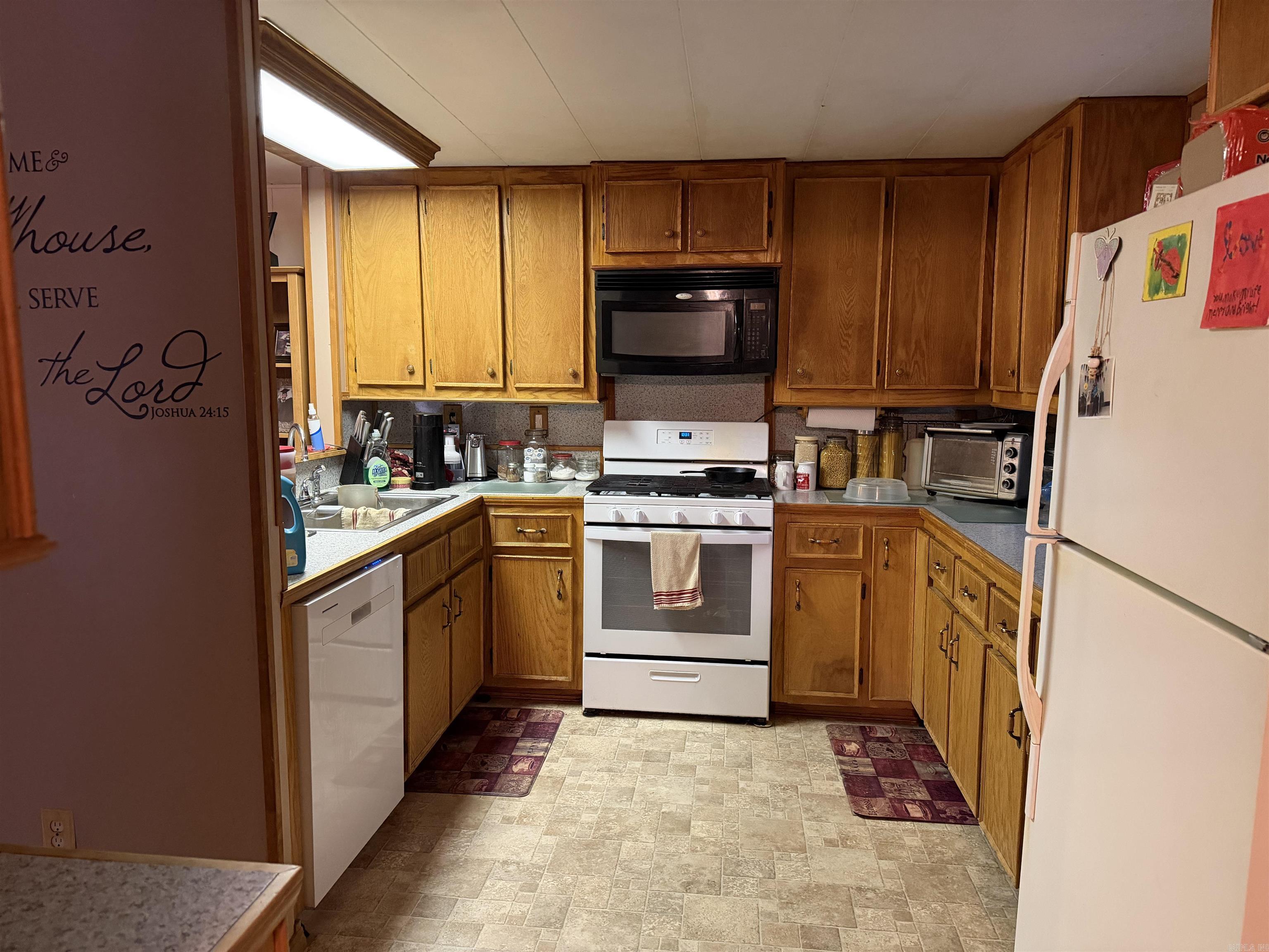 516 Polk Road 40  Hatfield, AR